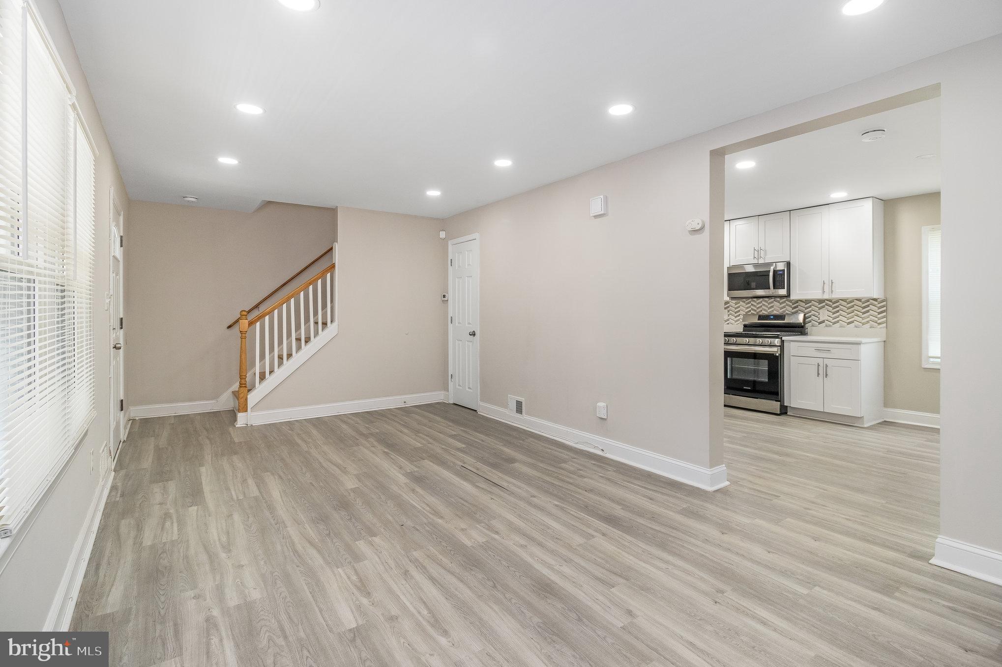 HIGHLAND GARDENS - Residential