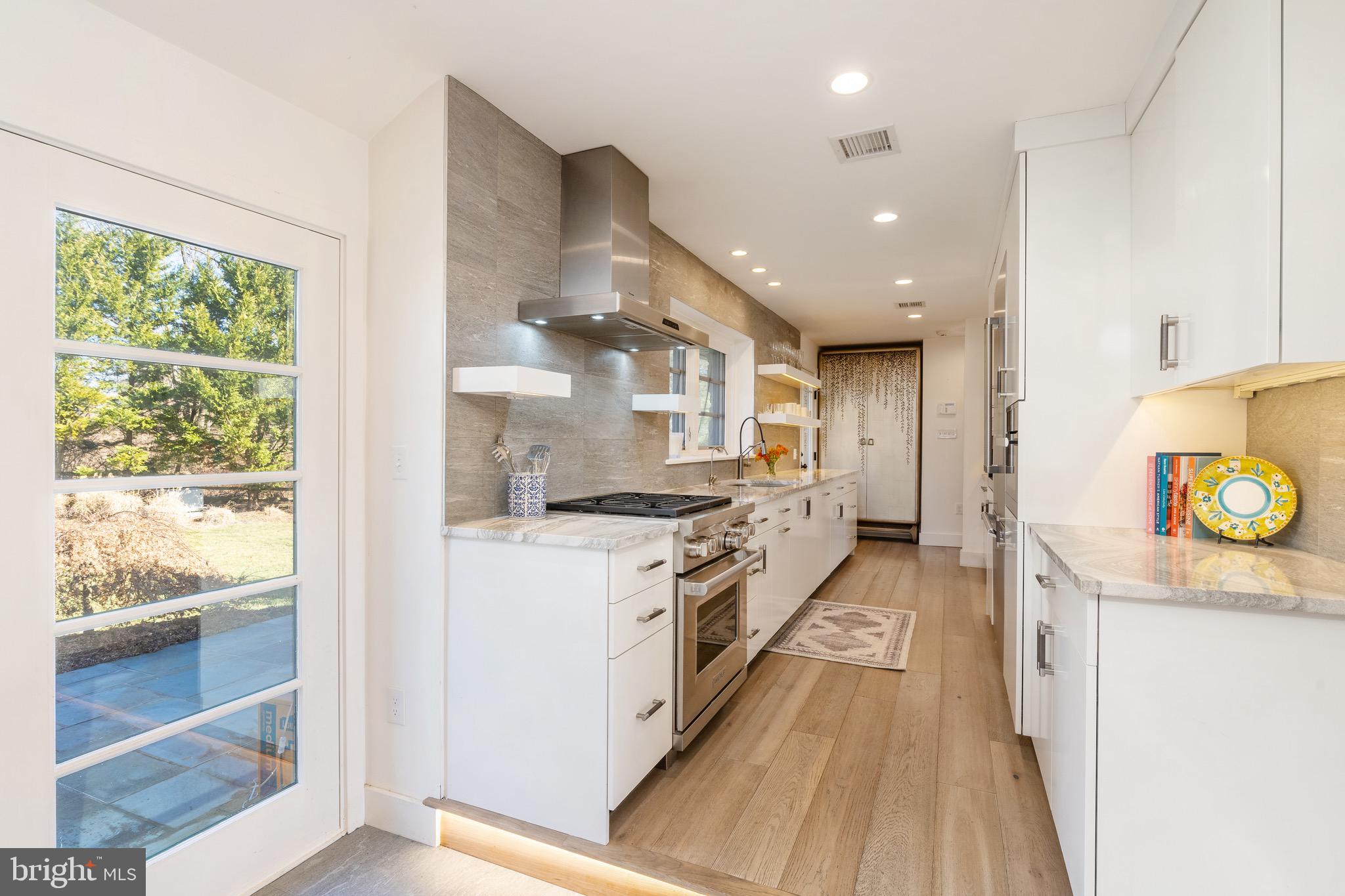 SUGARPOINTE - Residential