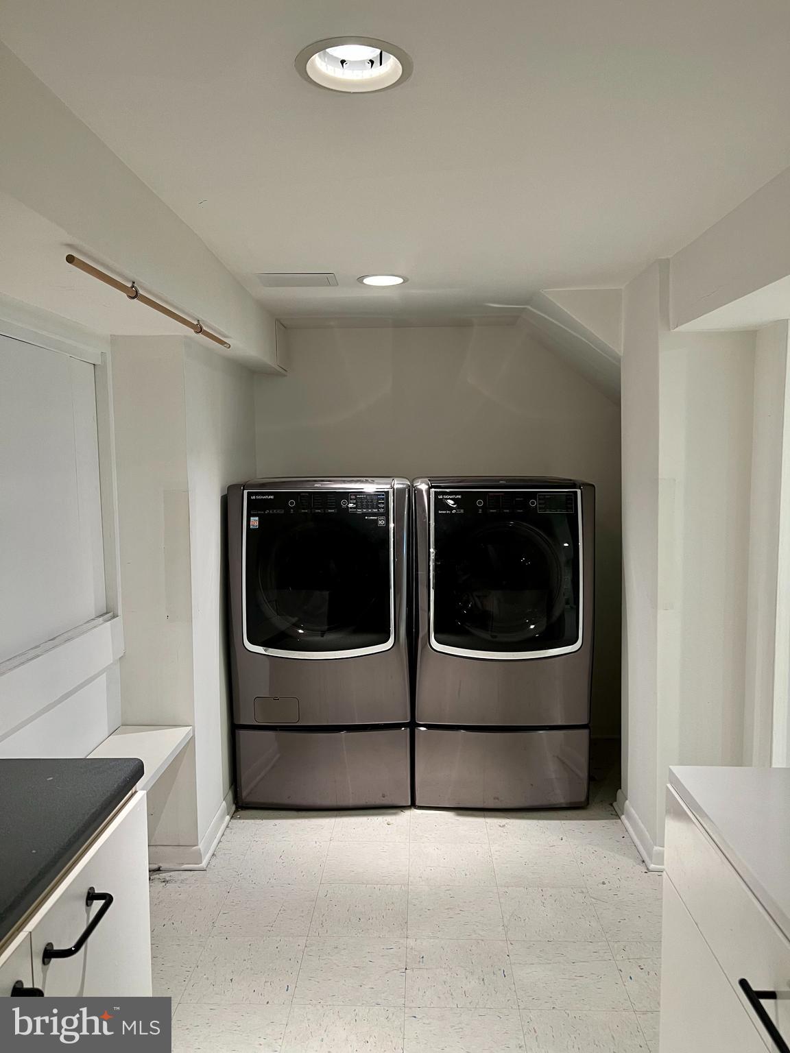 SUGARPOINTE - Residential