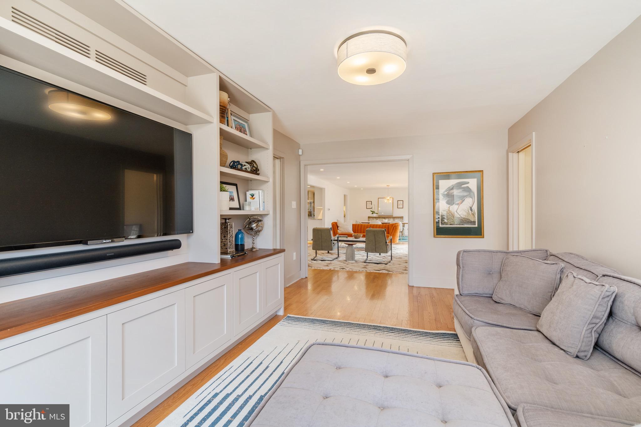 SUGARPOINTE - Residential