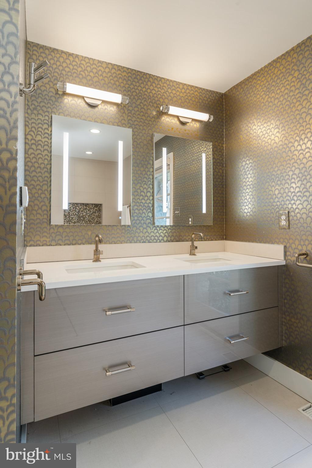 SUGARPOINTE - Residential