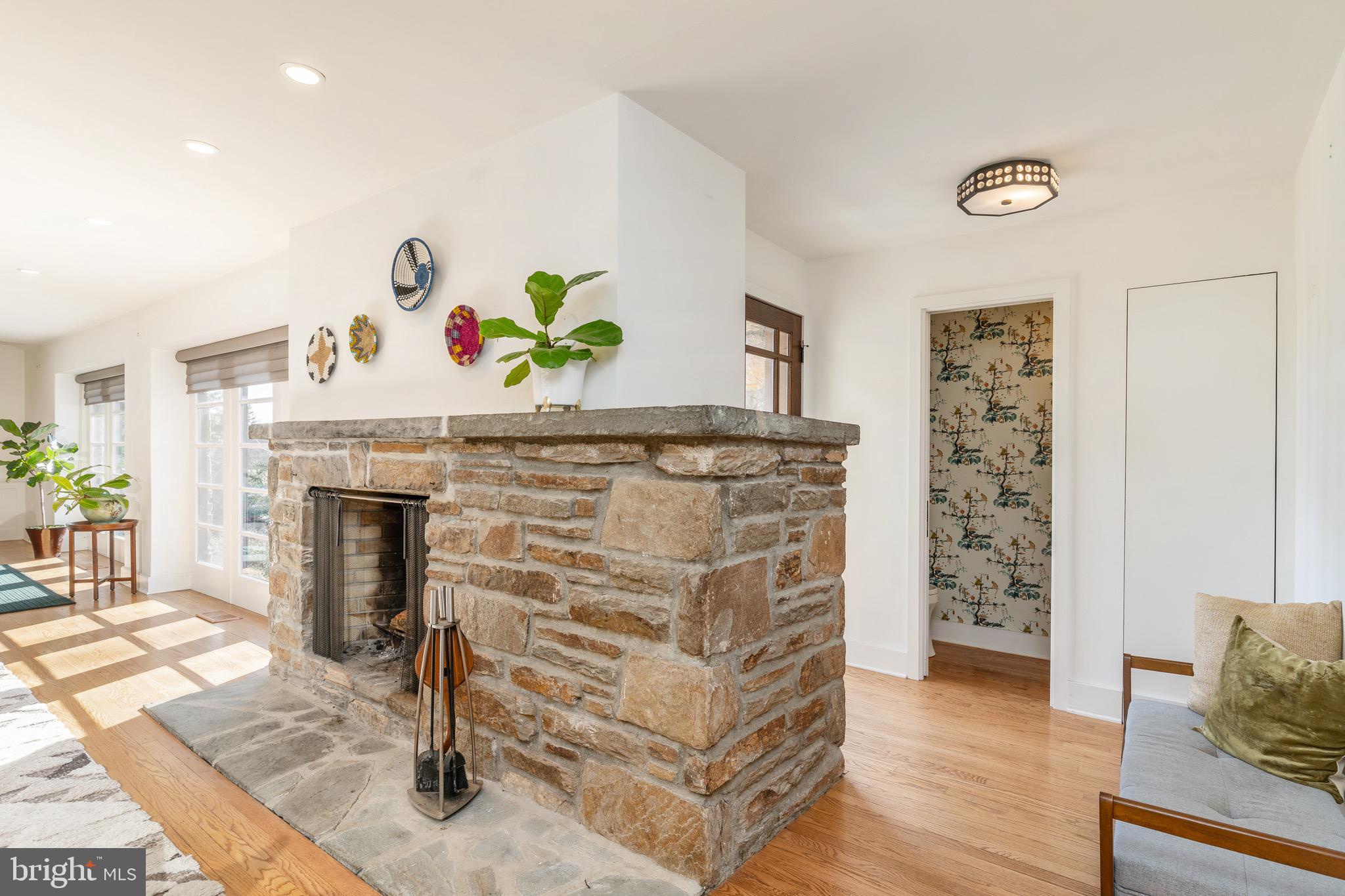 SUGARPOINTE - Residential