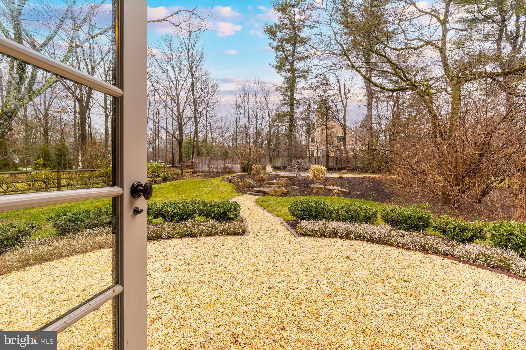 SUGARPOINTE - Residential