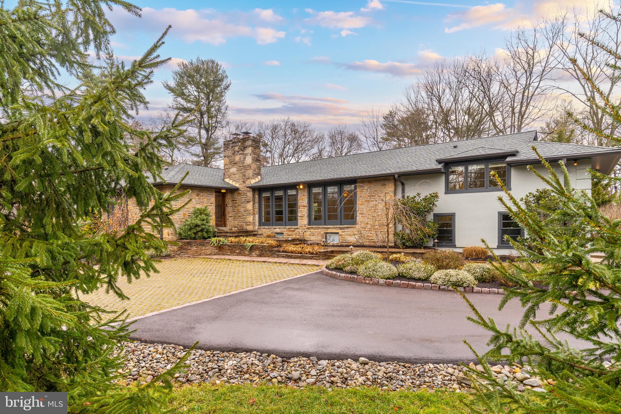 SUGARPOINTE - Residential