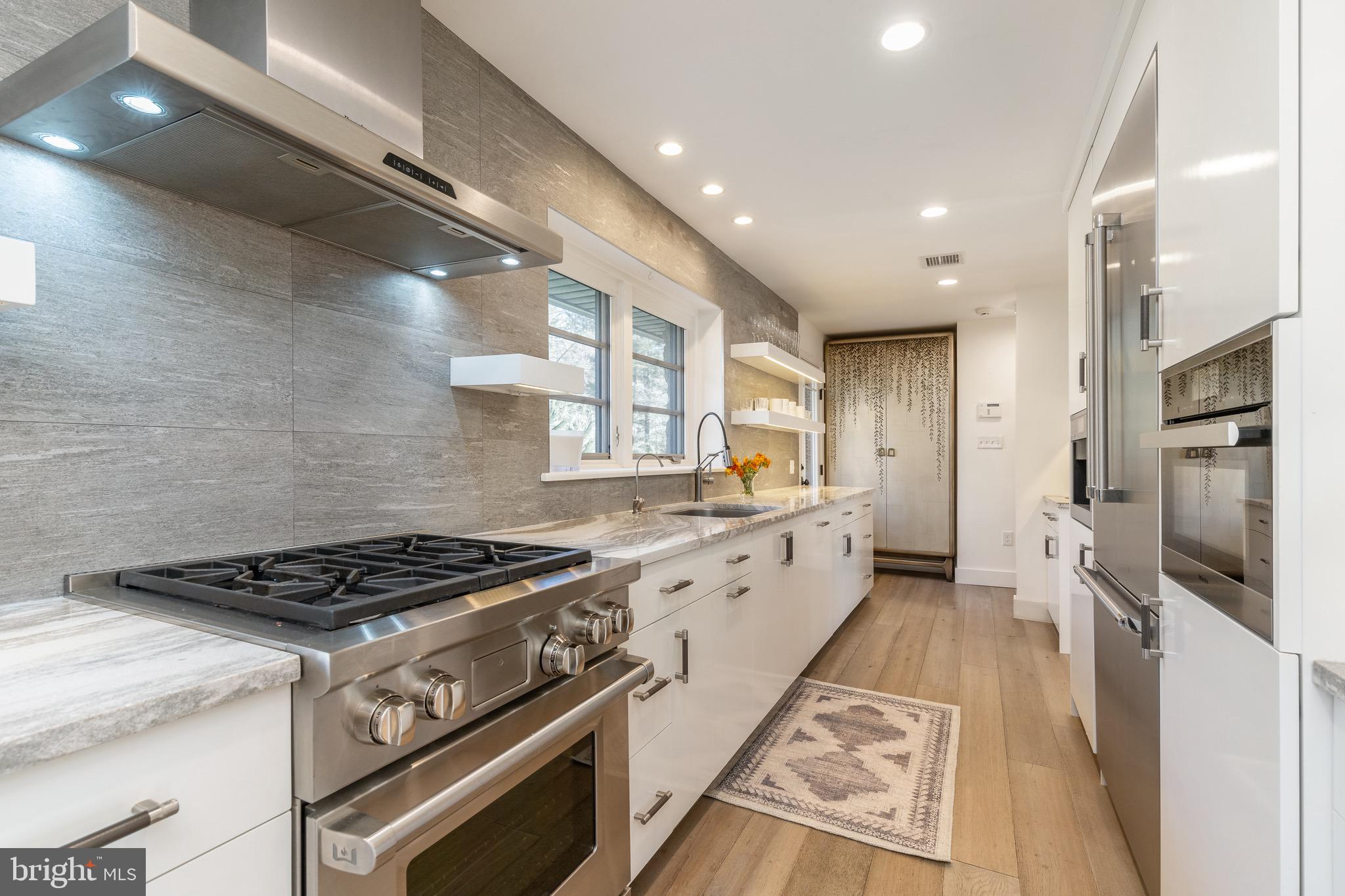 SUGARPOINTE - Residential