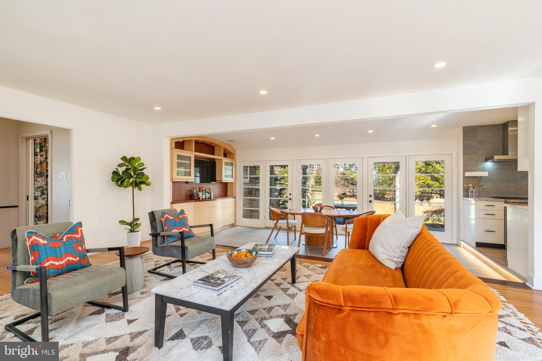 SUGARPOINTE - Residential