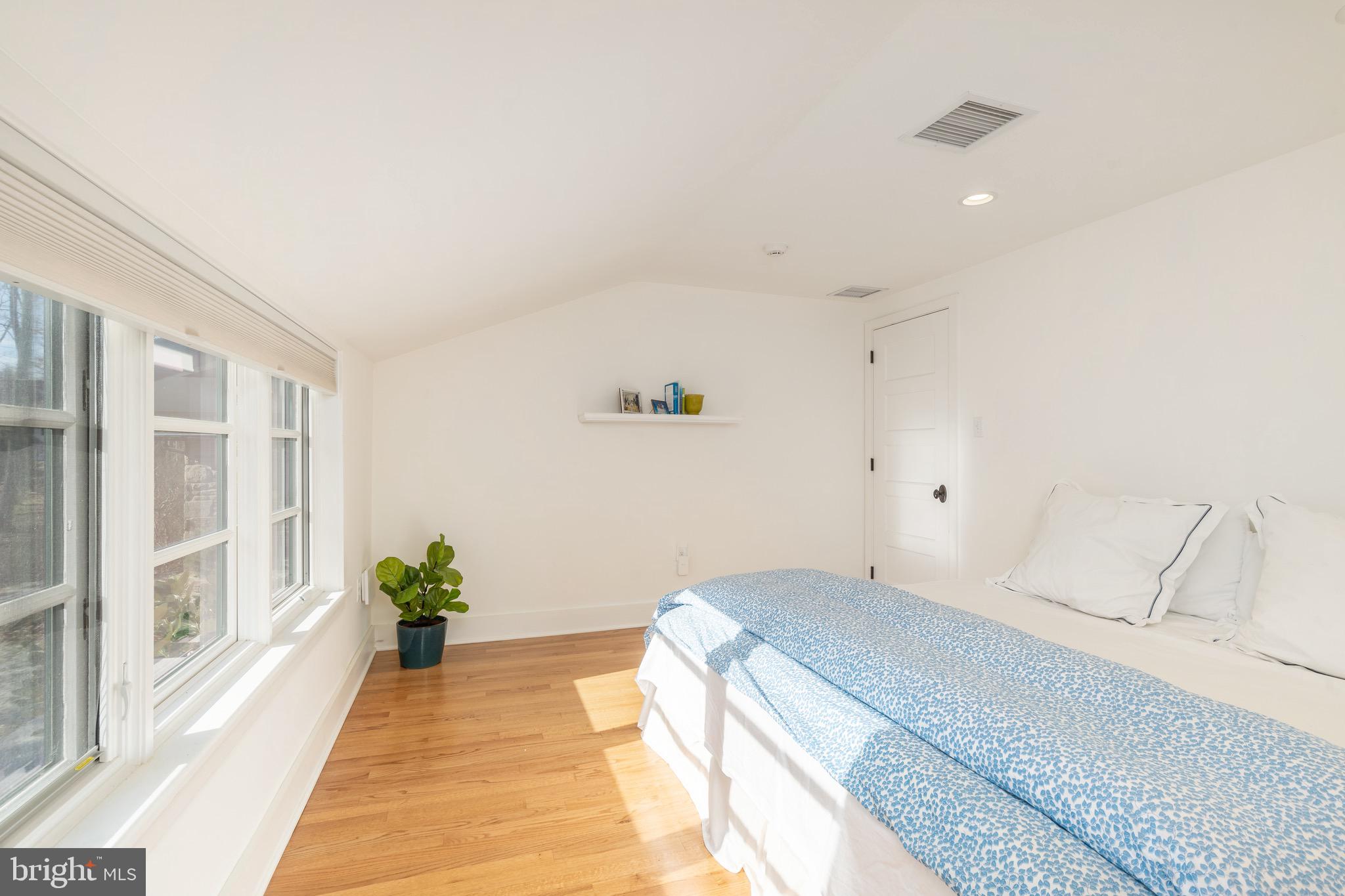 SUGARPOINTE - Residential