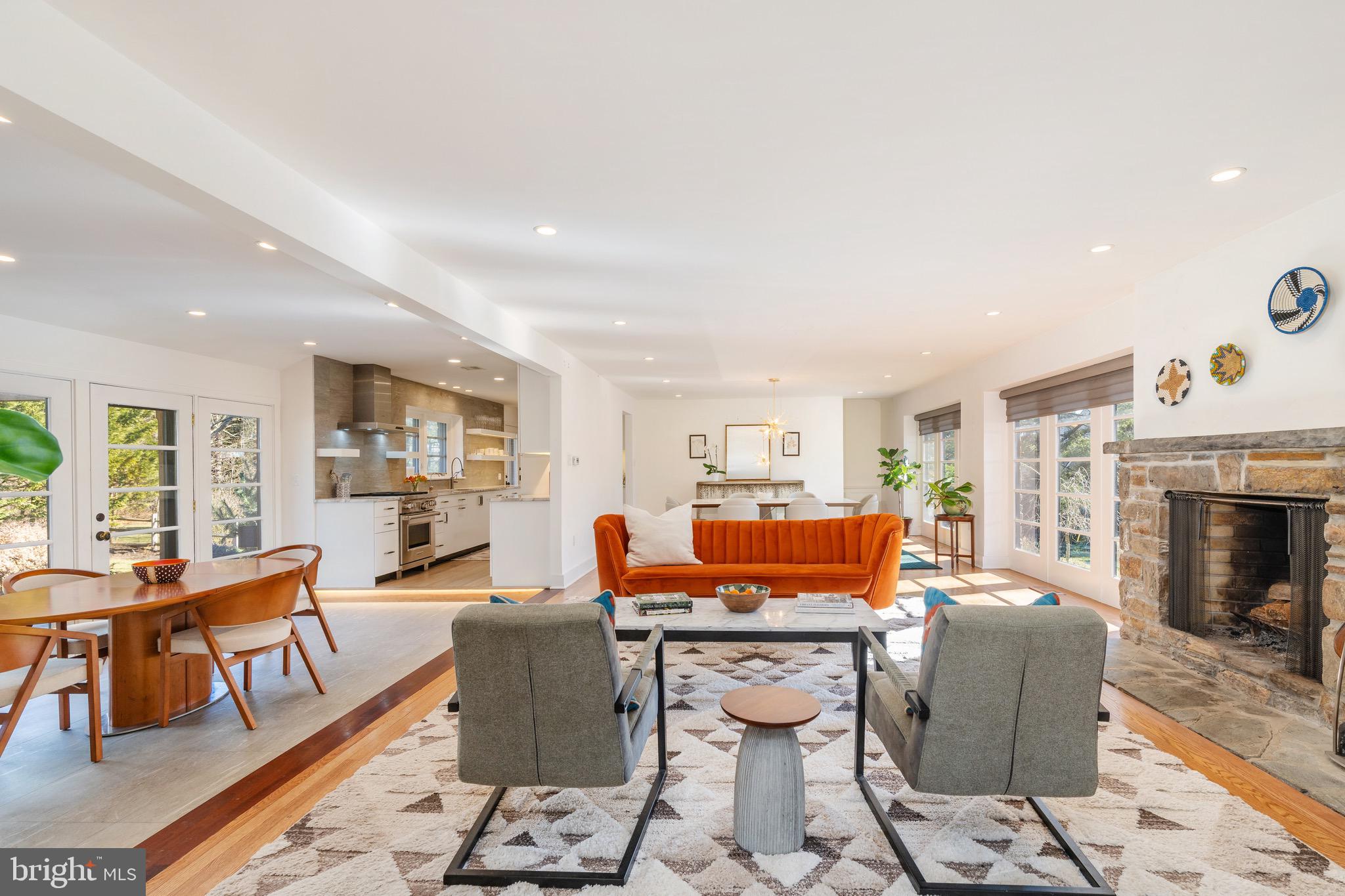 SUGARPOINTE - Residential