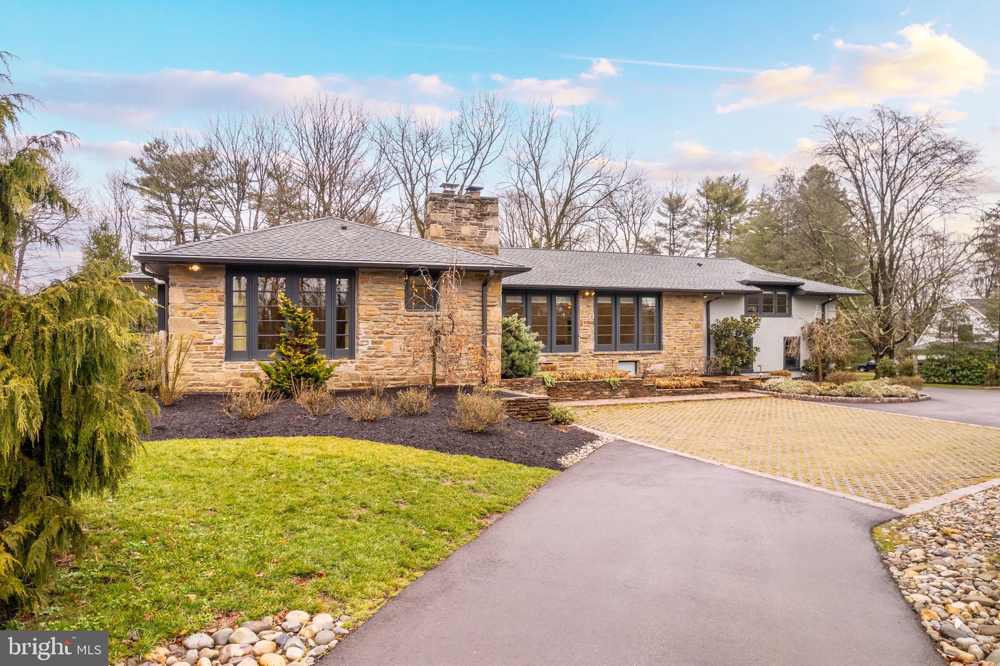 SUGARPOINTE - Residential