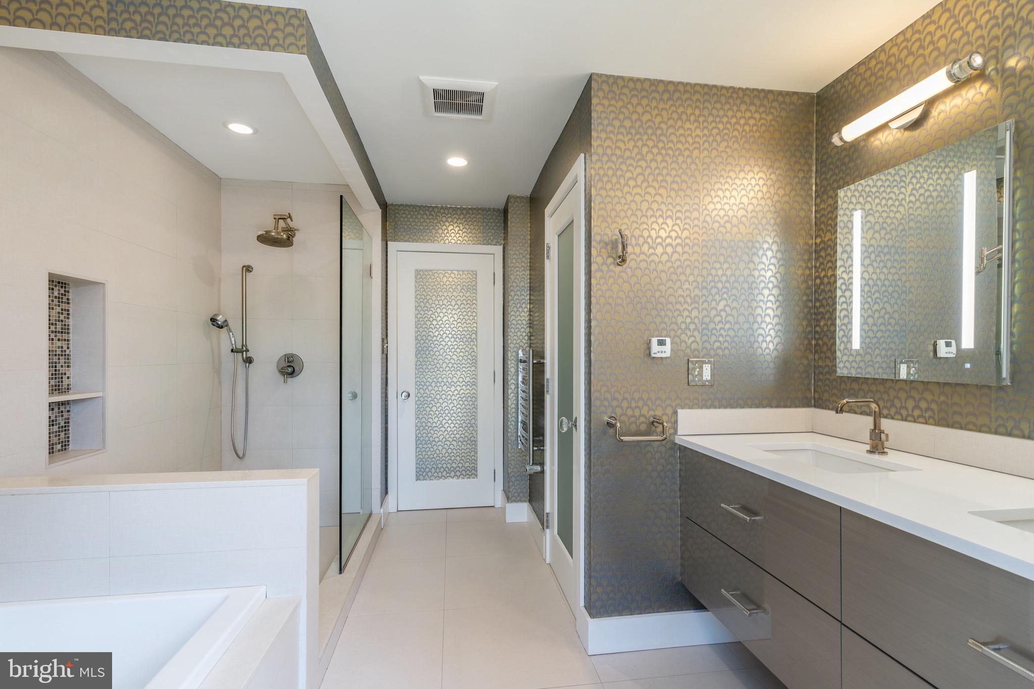 SUGARPOINTE - Residential