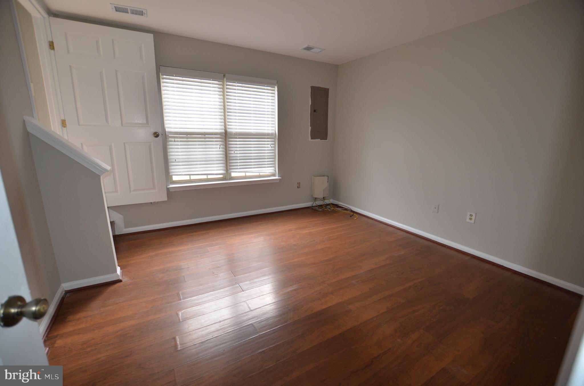 12119 AMBER RIDGE CIRCLE
