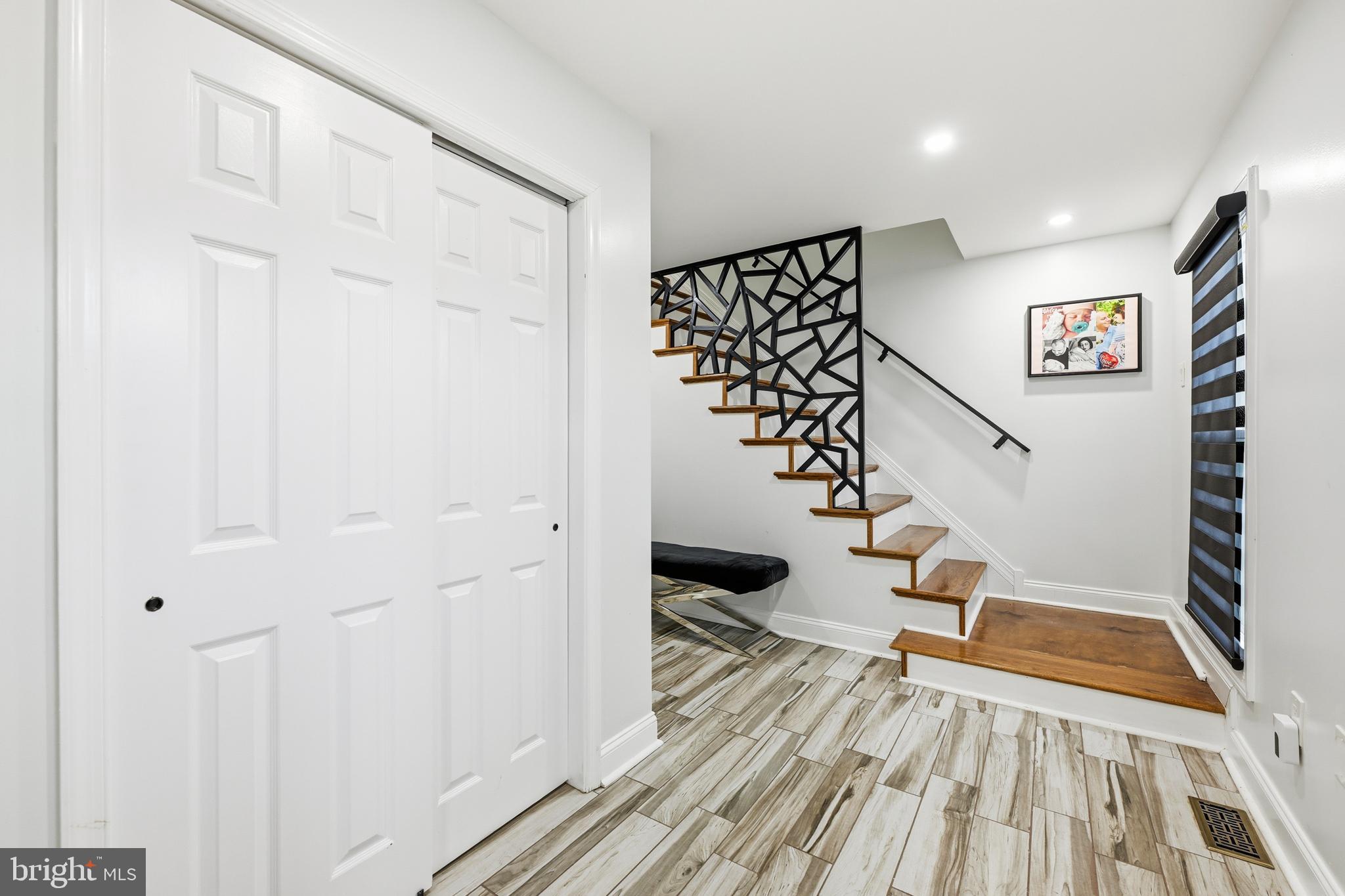 SUNNYSIDE FARMS - Residential