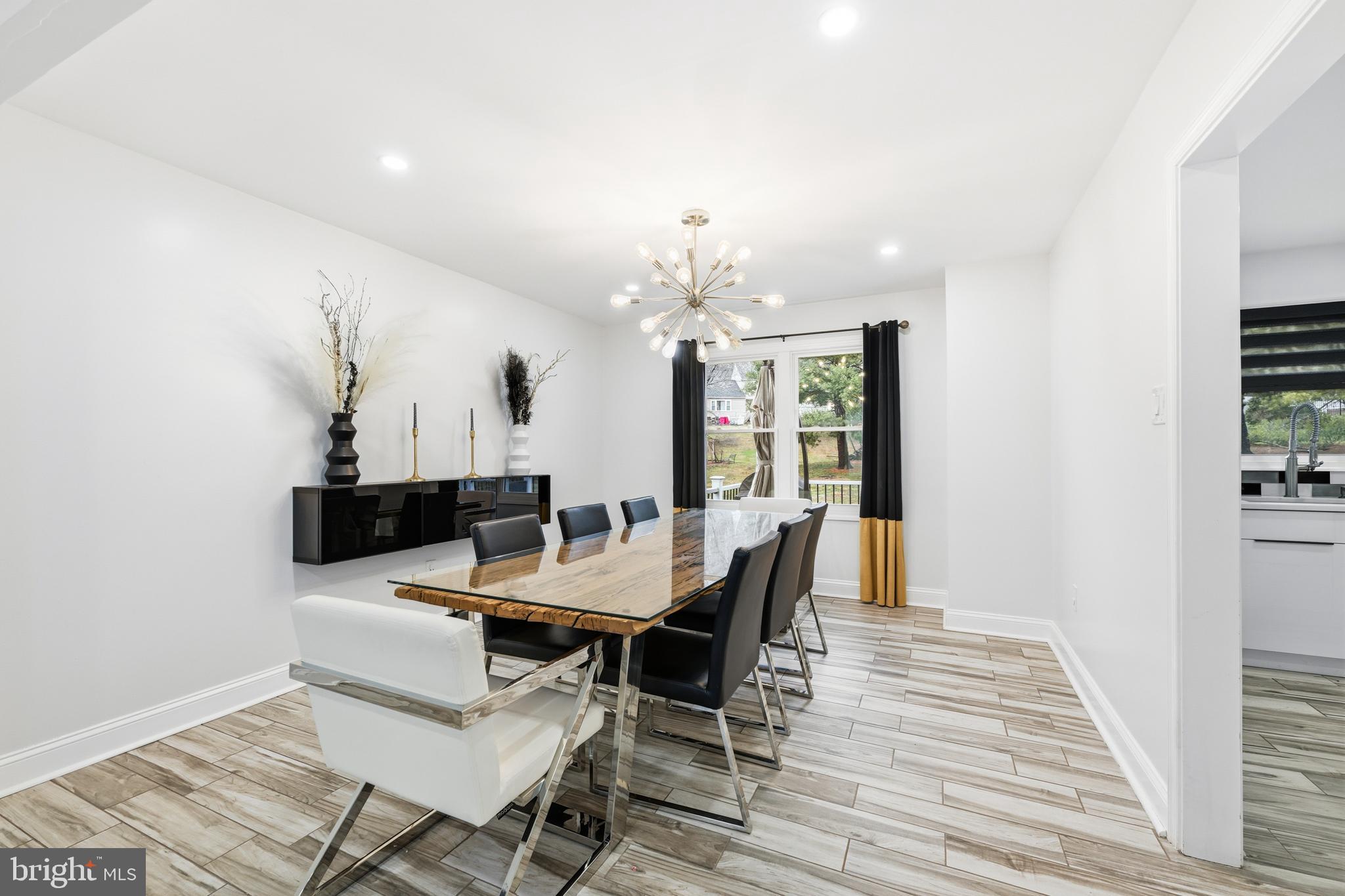 SUNNYSIDE FARMS - Residential