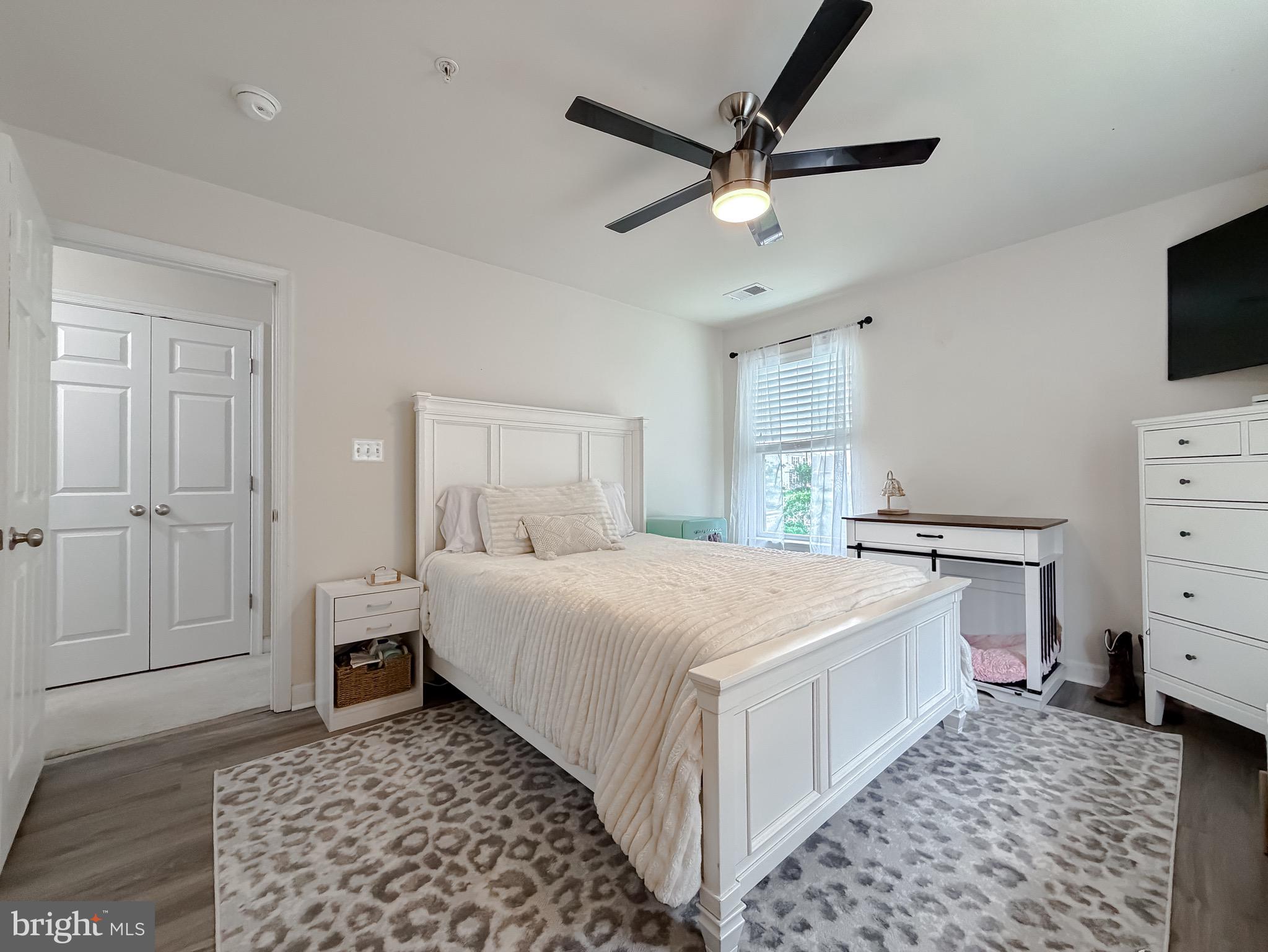 THE WOODS AT MYRTLE POINT - Residential