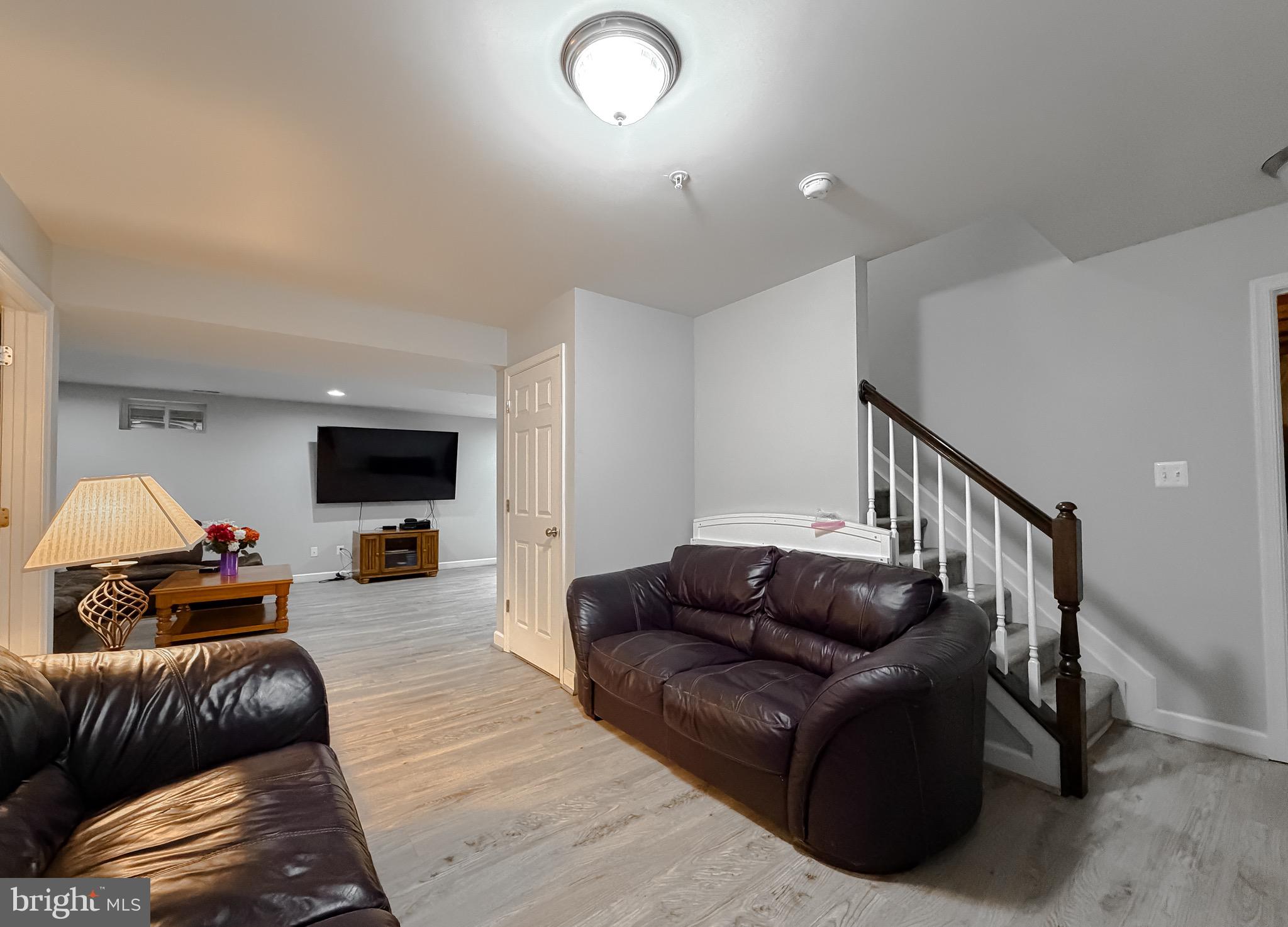 THE WOODS AT MYRTLE POINT - Residential