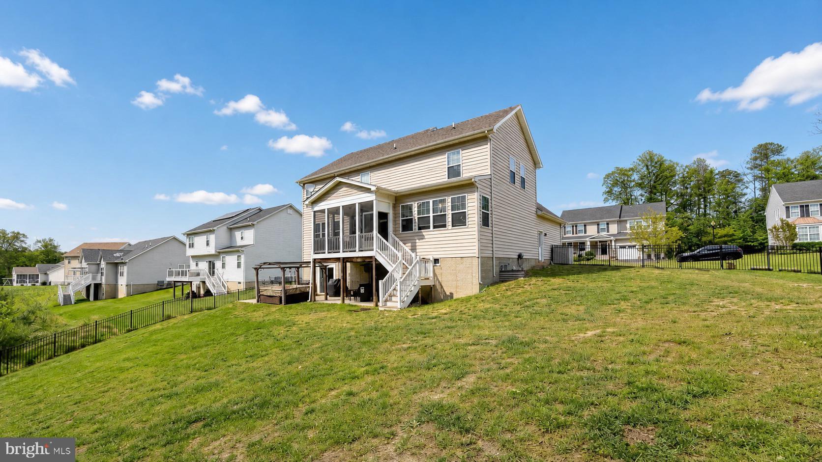 THE WOODS AT MYRTLE POINT - Residential