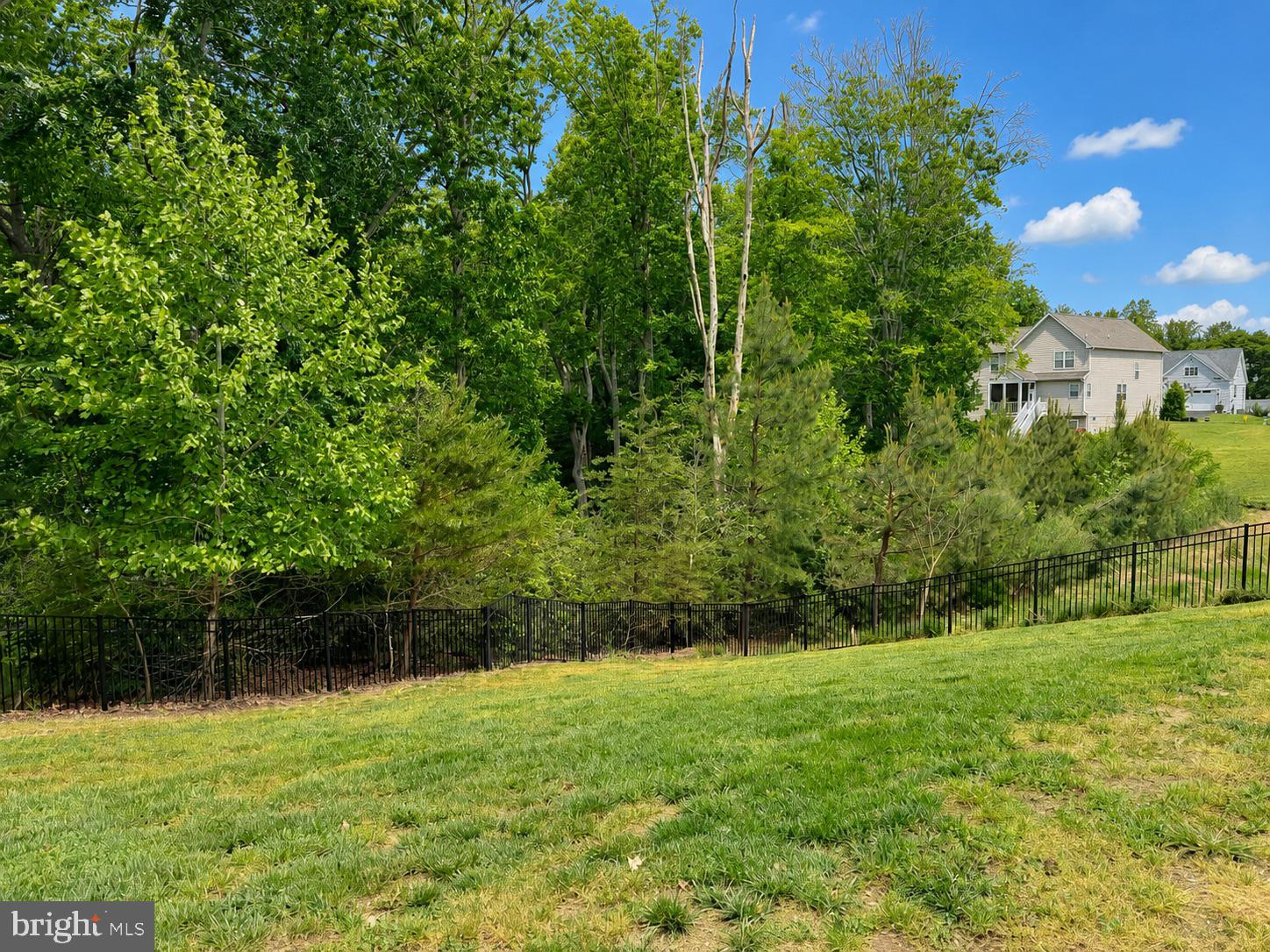 THE WOODS AT MYRTLE POINT - Residential