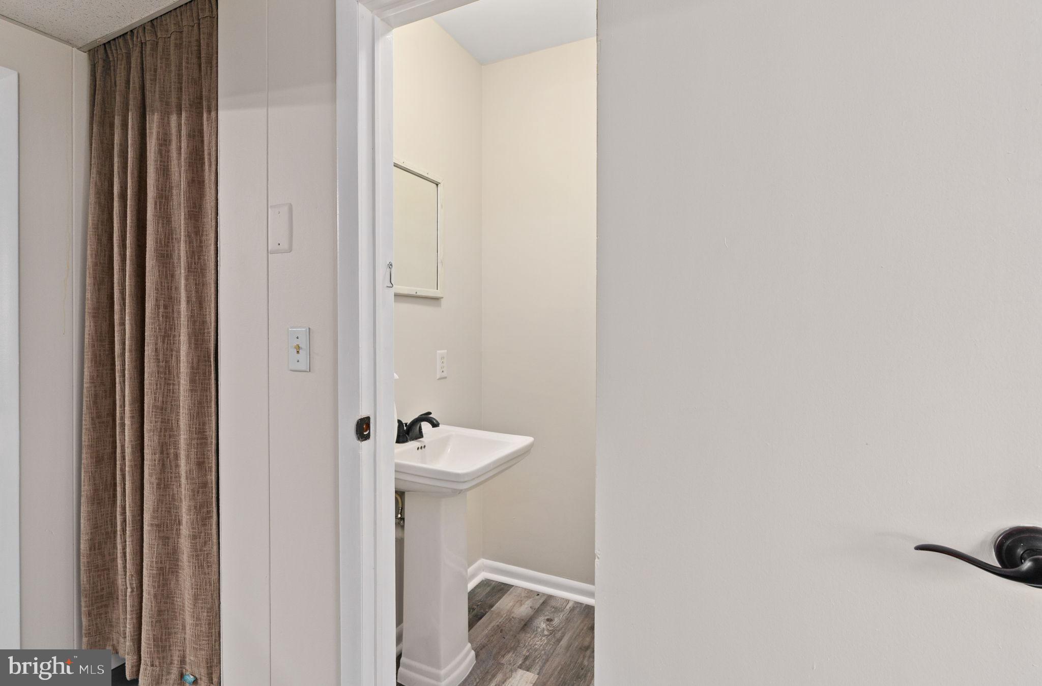 LIVINGSTON - Residential