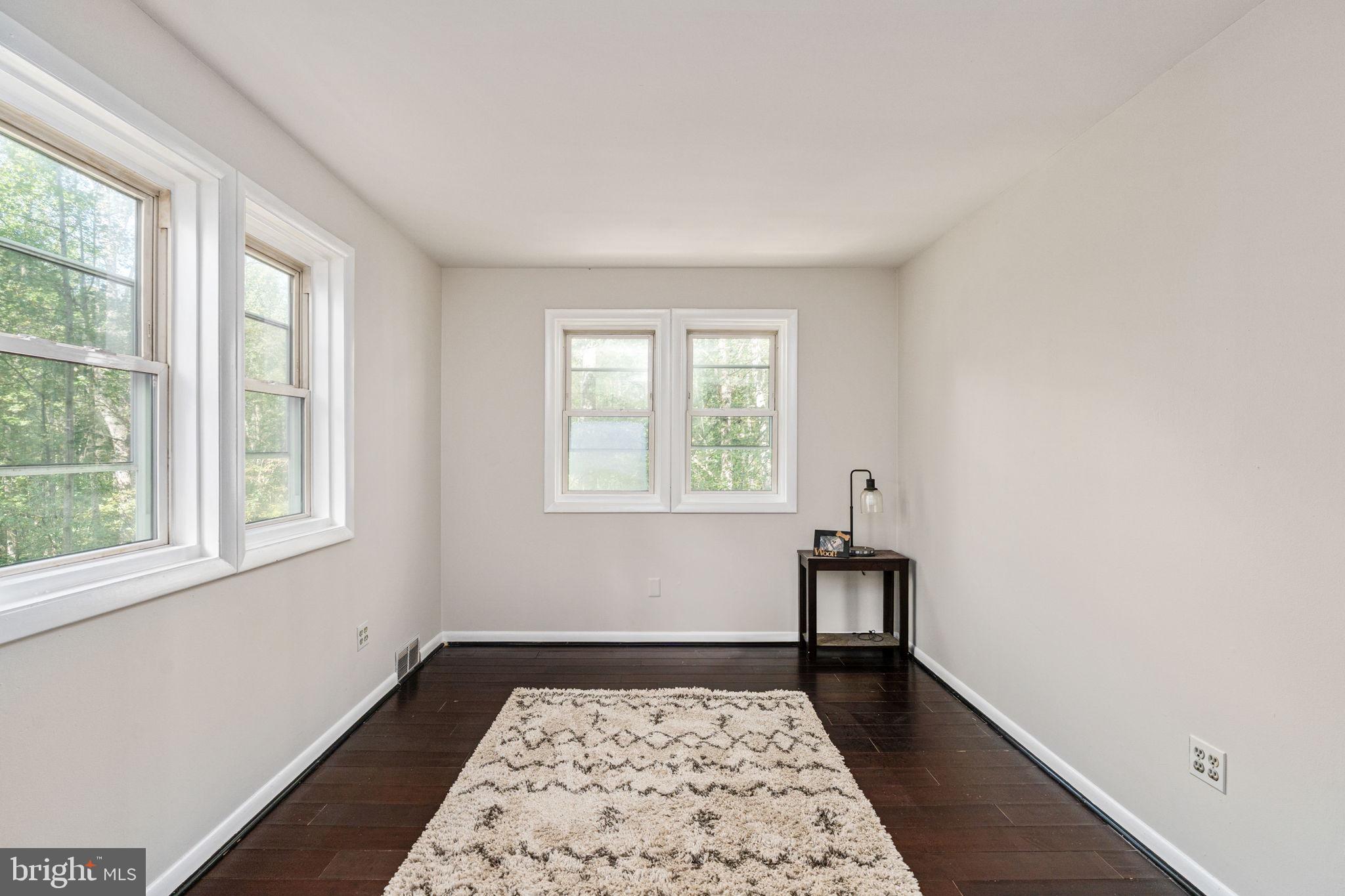 LIVINGSTON - Residential