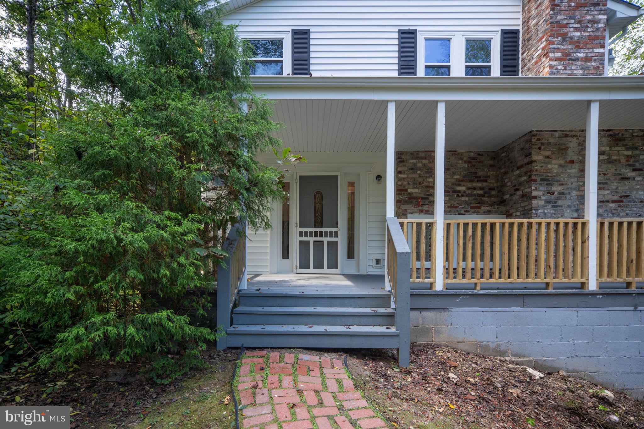 LIVINGSTON - Residential