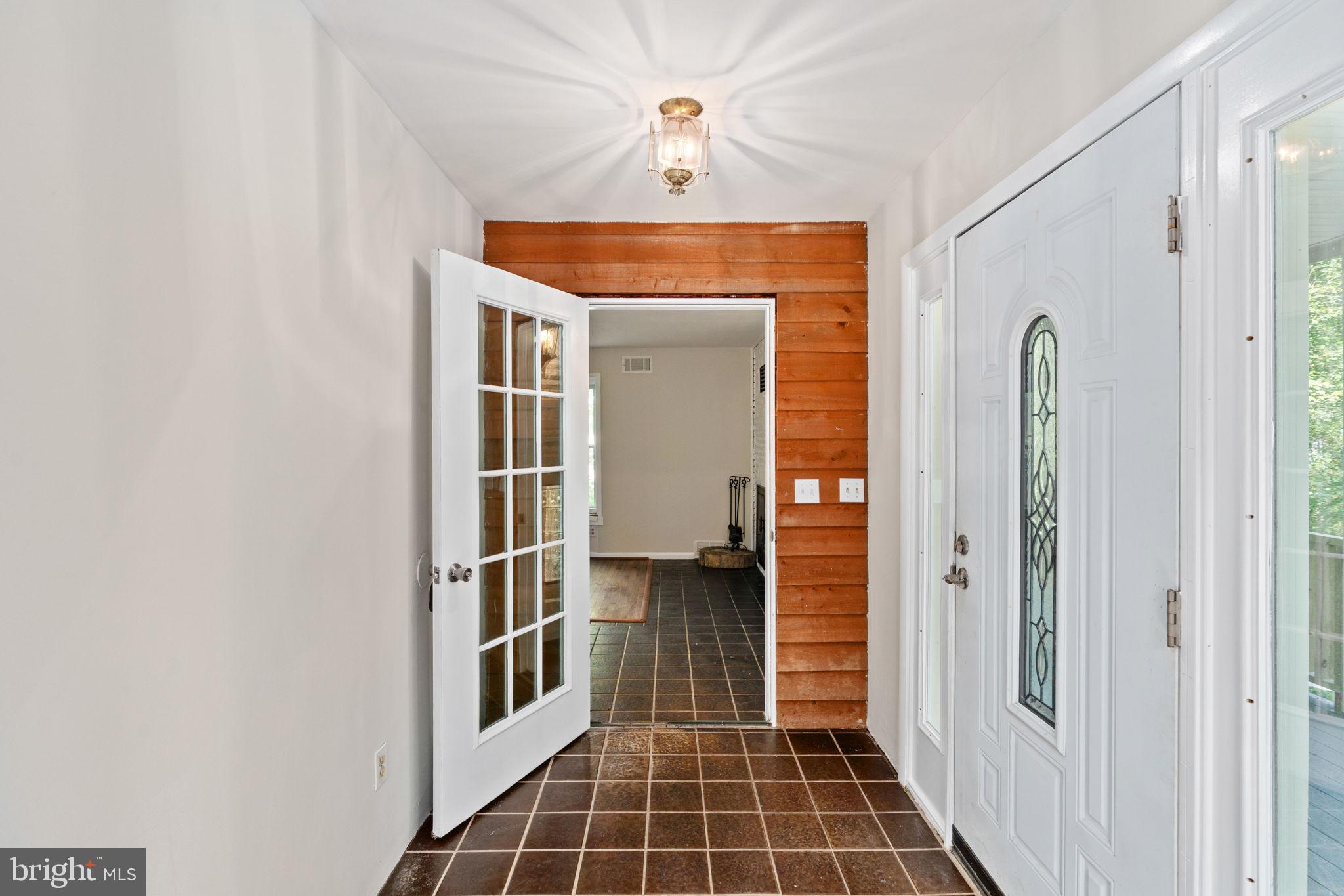 LIVINGSTON - Residential