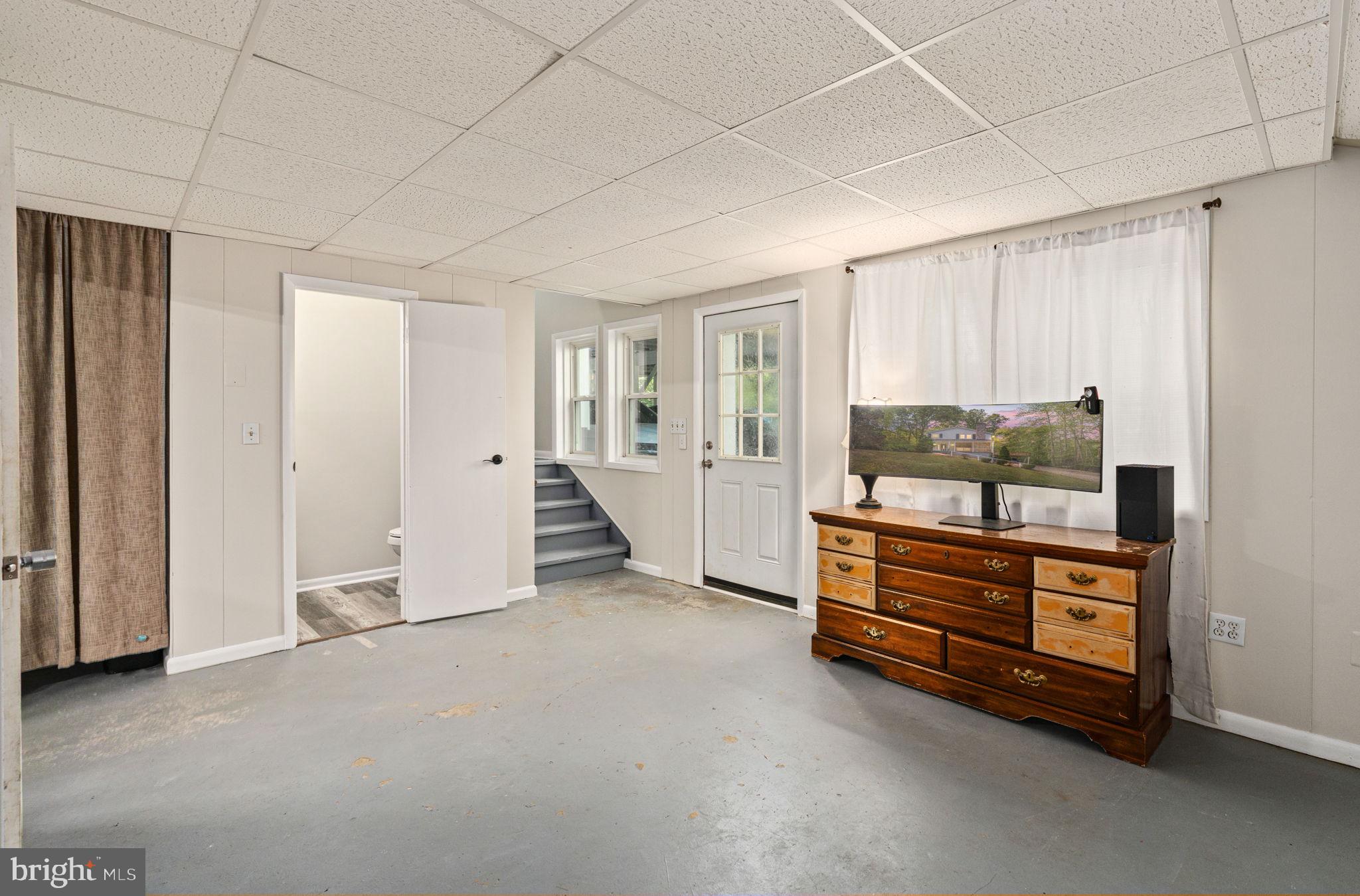 LIVINGSTON - Residential