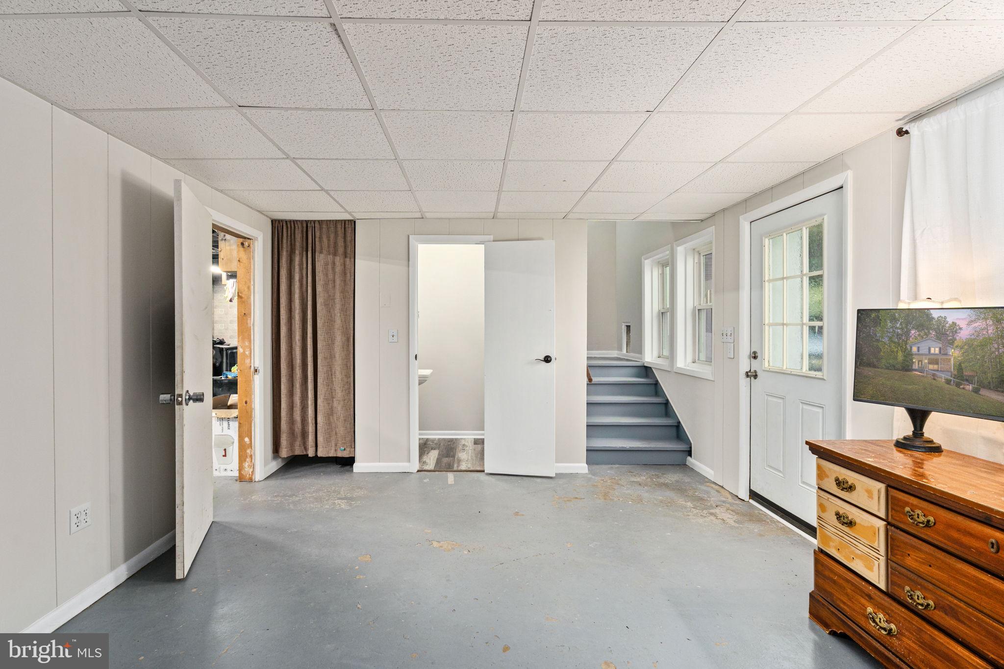 LIVINGSTON - Residential