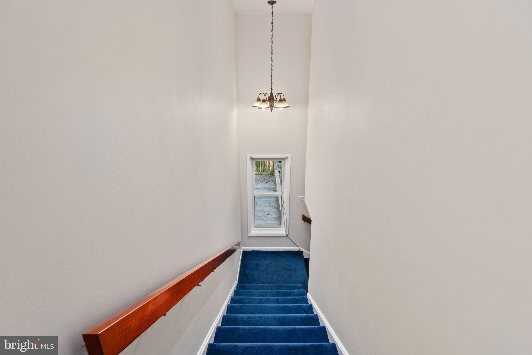 LIVINGSTON - Residential