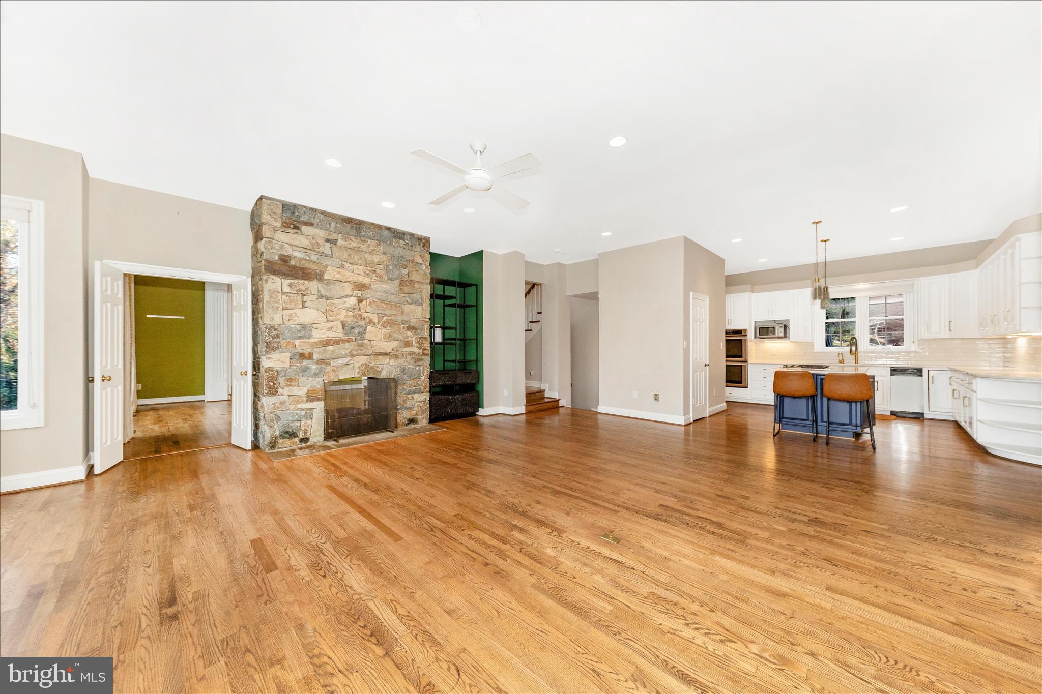 AVENEL - Residential Lease