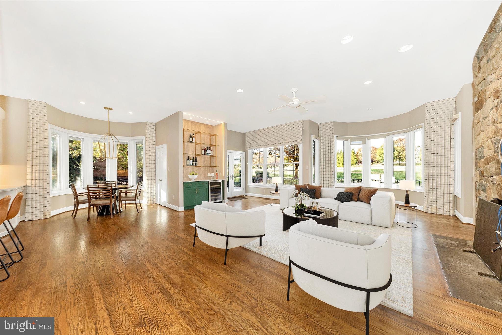 AVENEL - Residential Lease