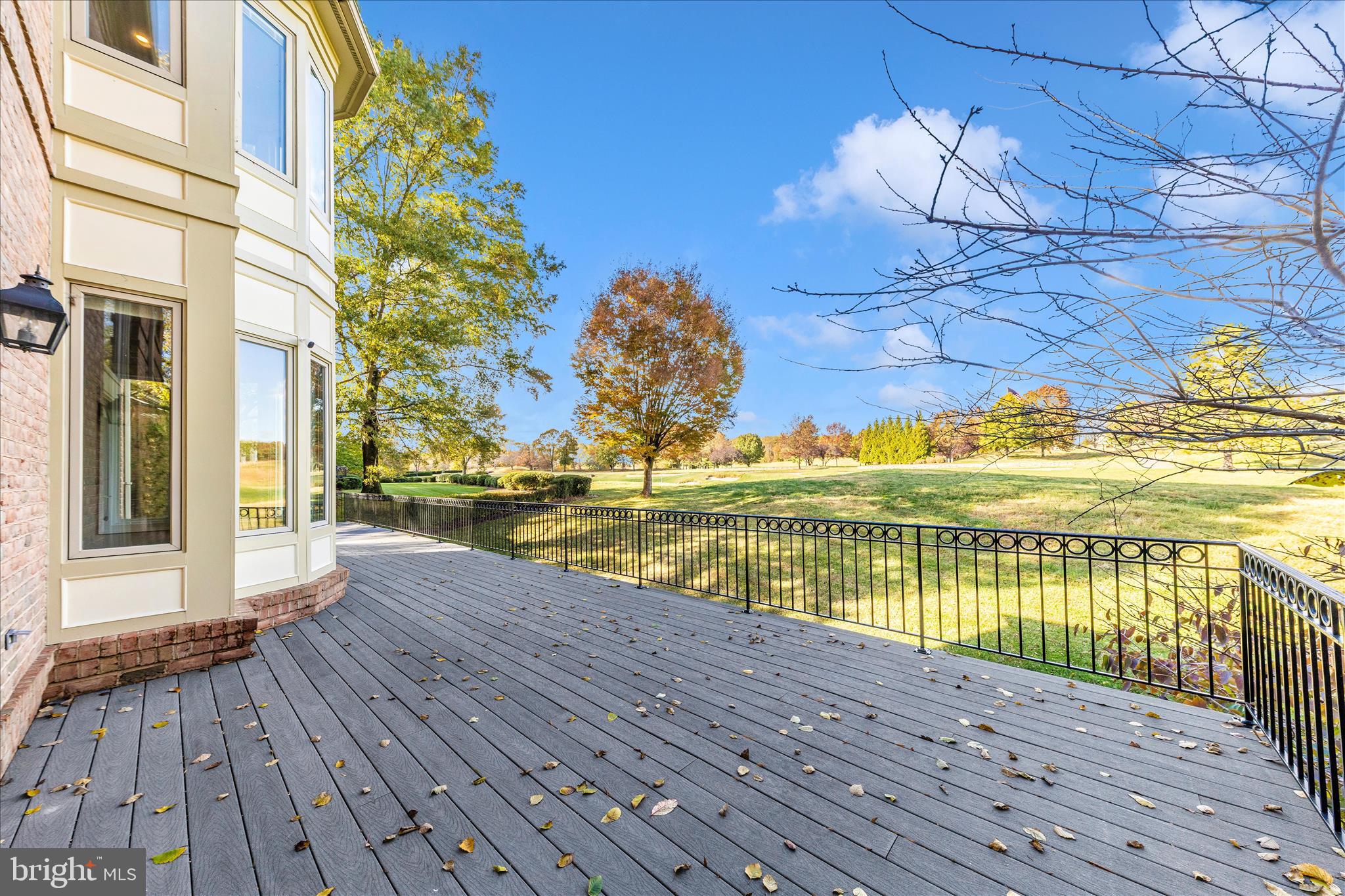 AVENEL - Residential Lease