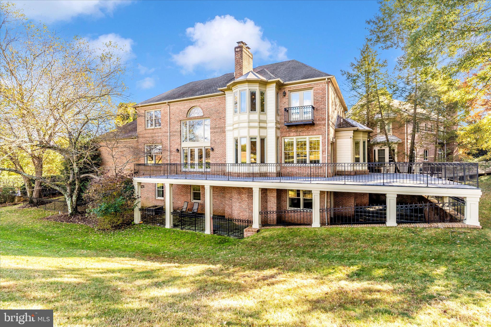 AVENEL - Residential Lease