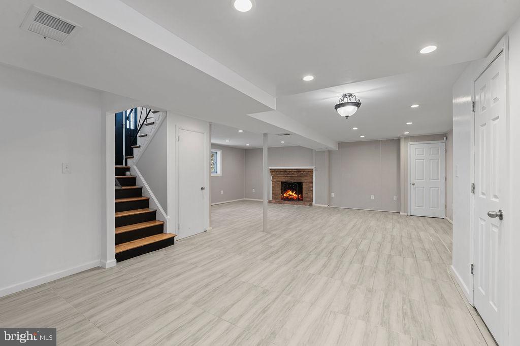 REID SUB - Residential