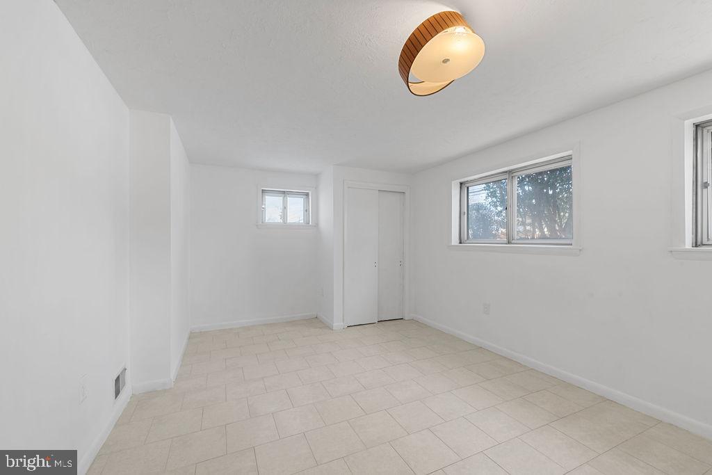 REID SUB - Residential