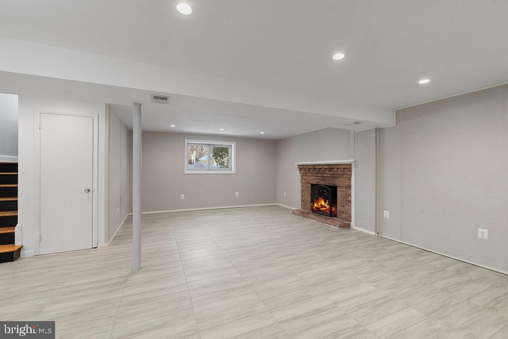 REID SUB - Residential