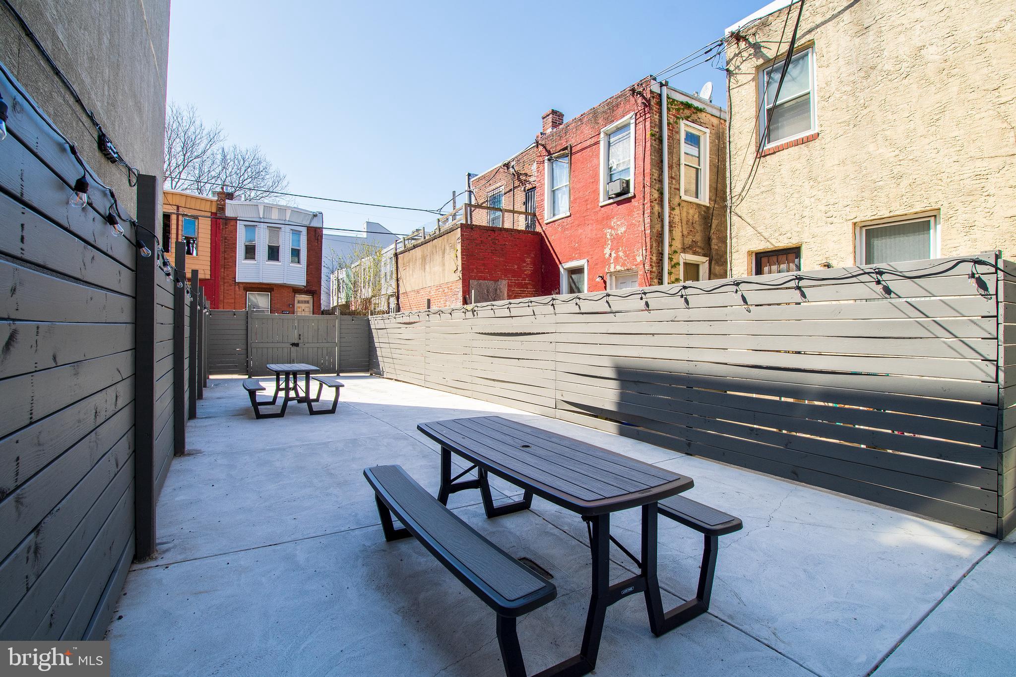 POINT BREEZE - Residential Lease