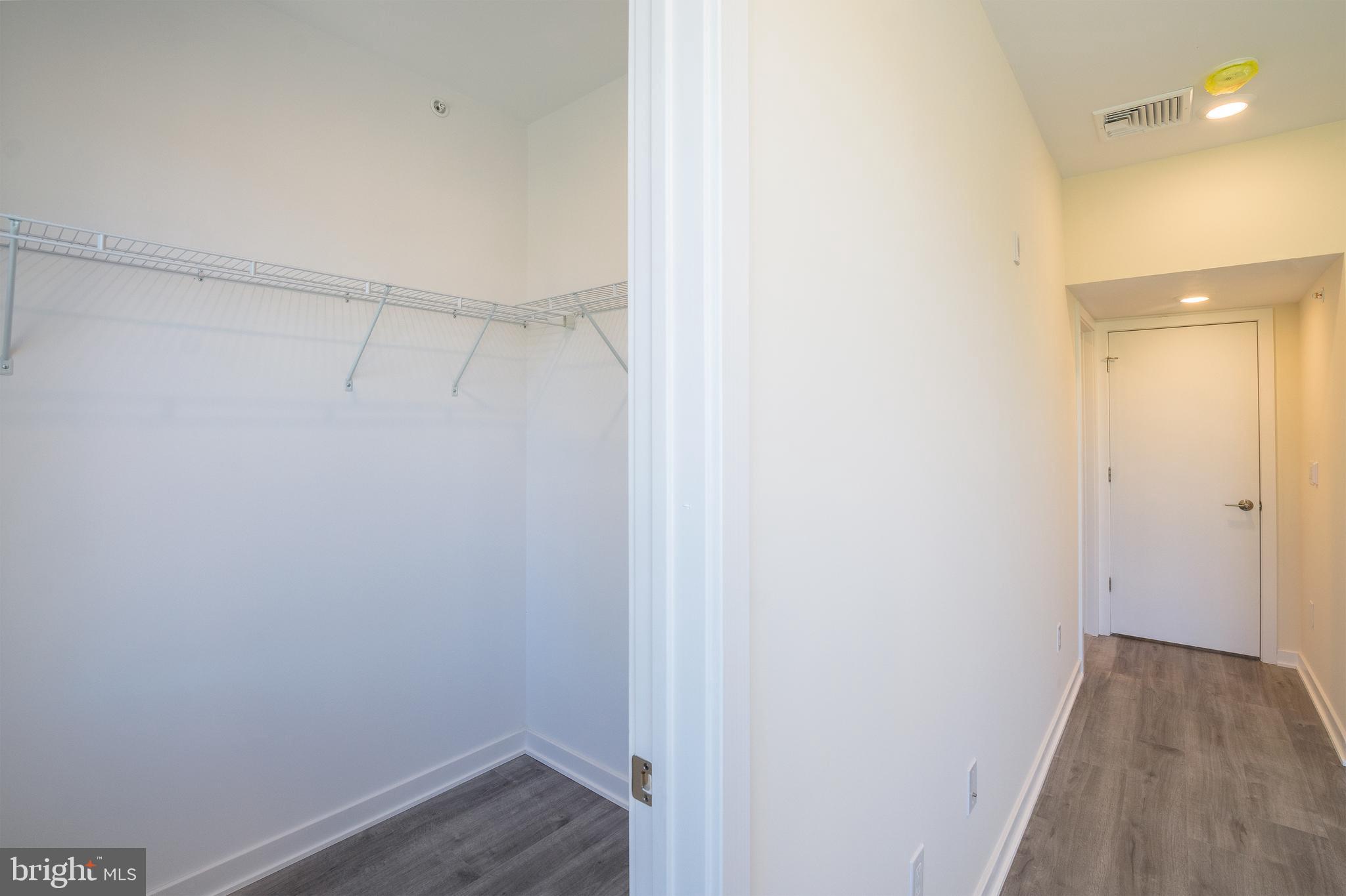 POINT BREEZE - Residential Lease