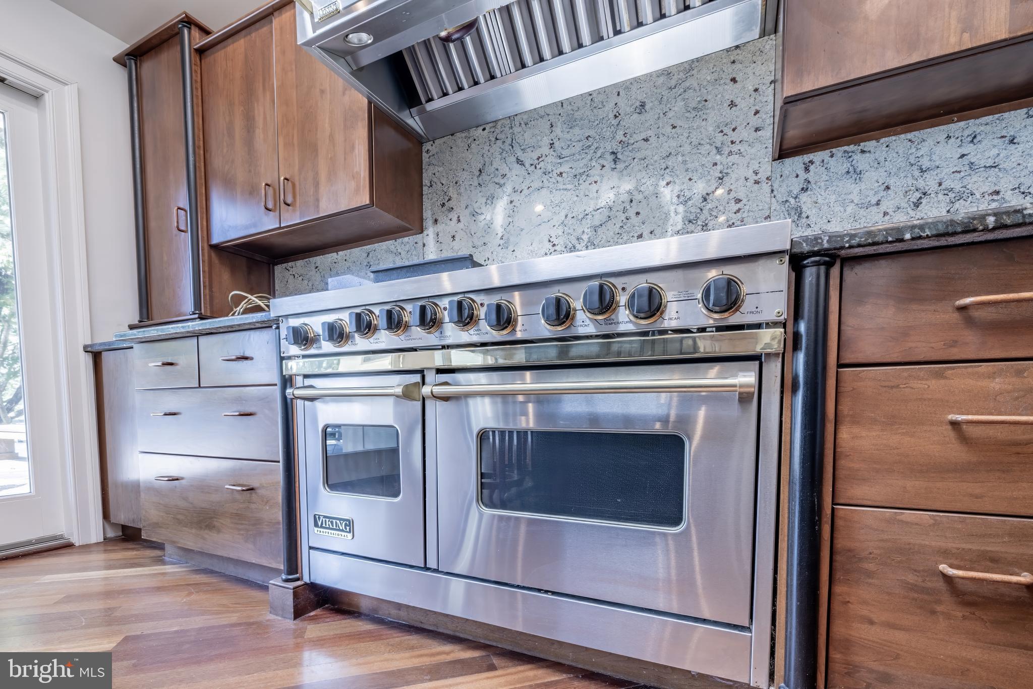 QUEEN ANNE'S ON THE WYE - Residential