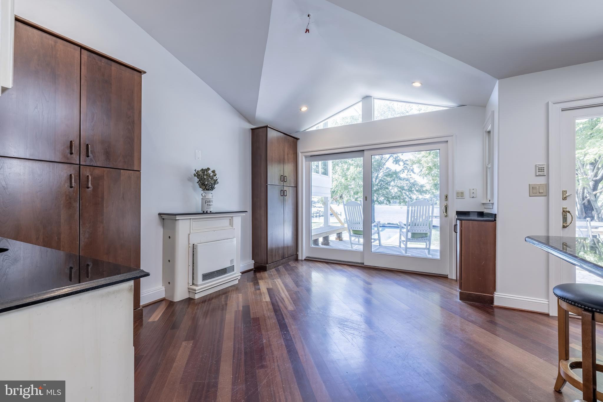 QUEEN ANNE'S ON THE WYE - Residential