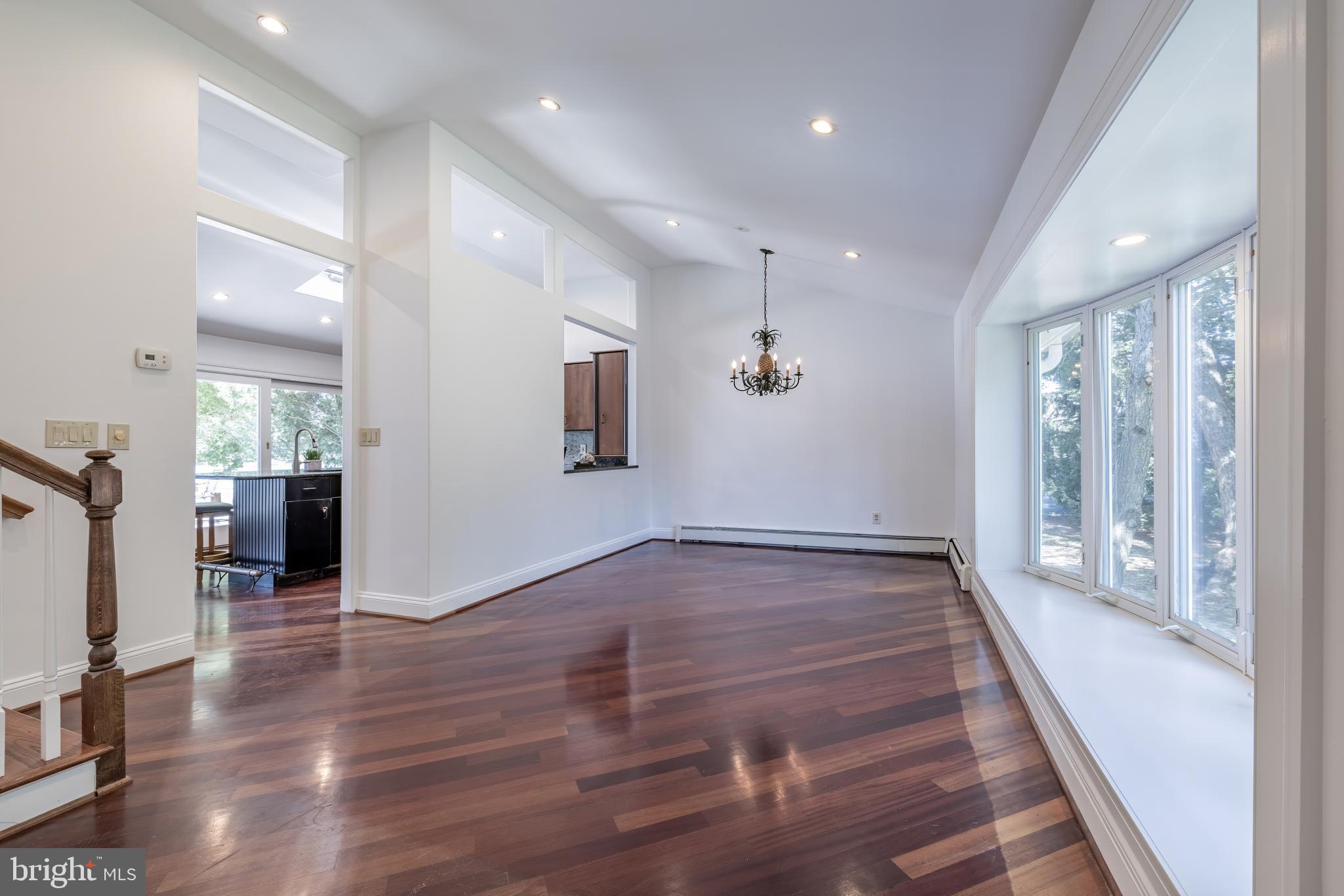 QUEEN ANNE'S ON THE WYE - Residential