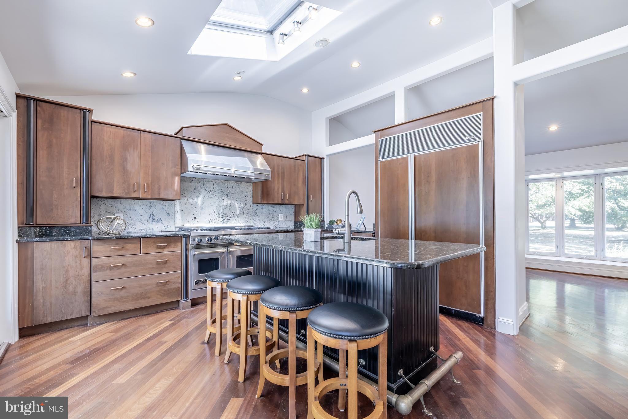 QUEEN ANNE'S ON THE WYE - Residential