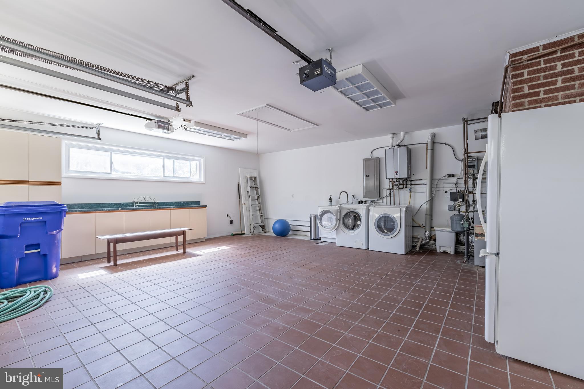 QUEEN ANNE'S ON THE WYE - Residential