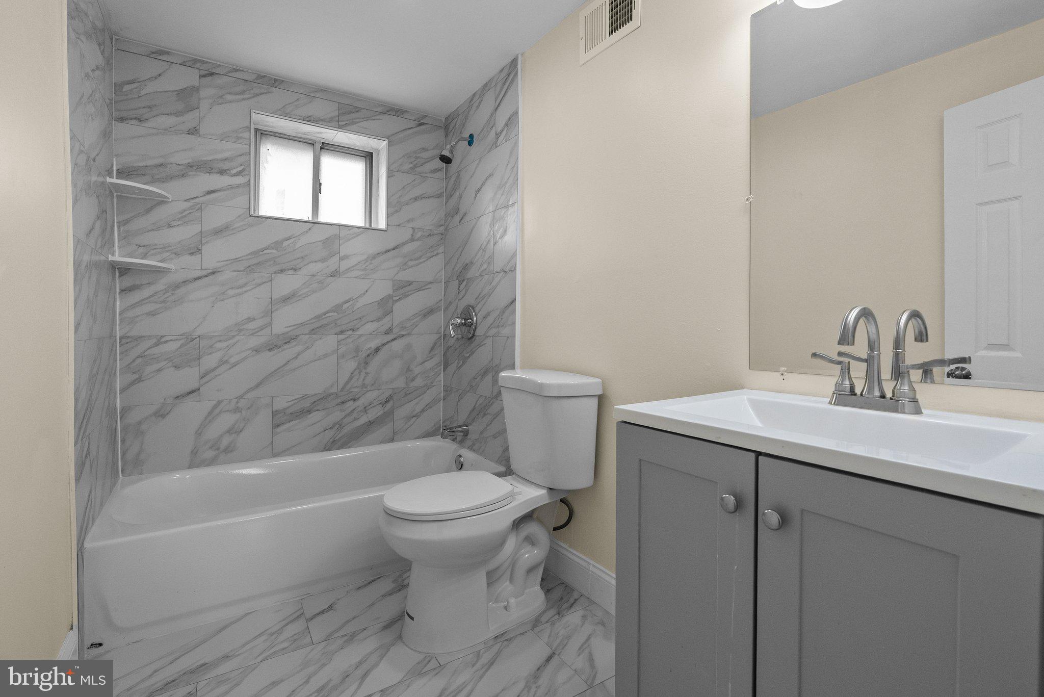 OLDE KENSINGTON - Residential