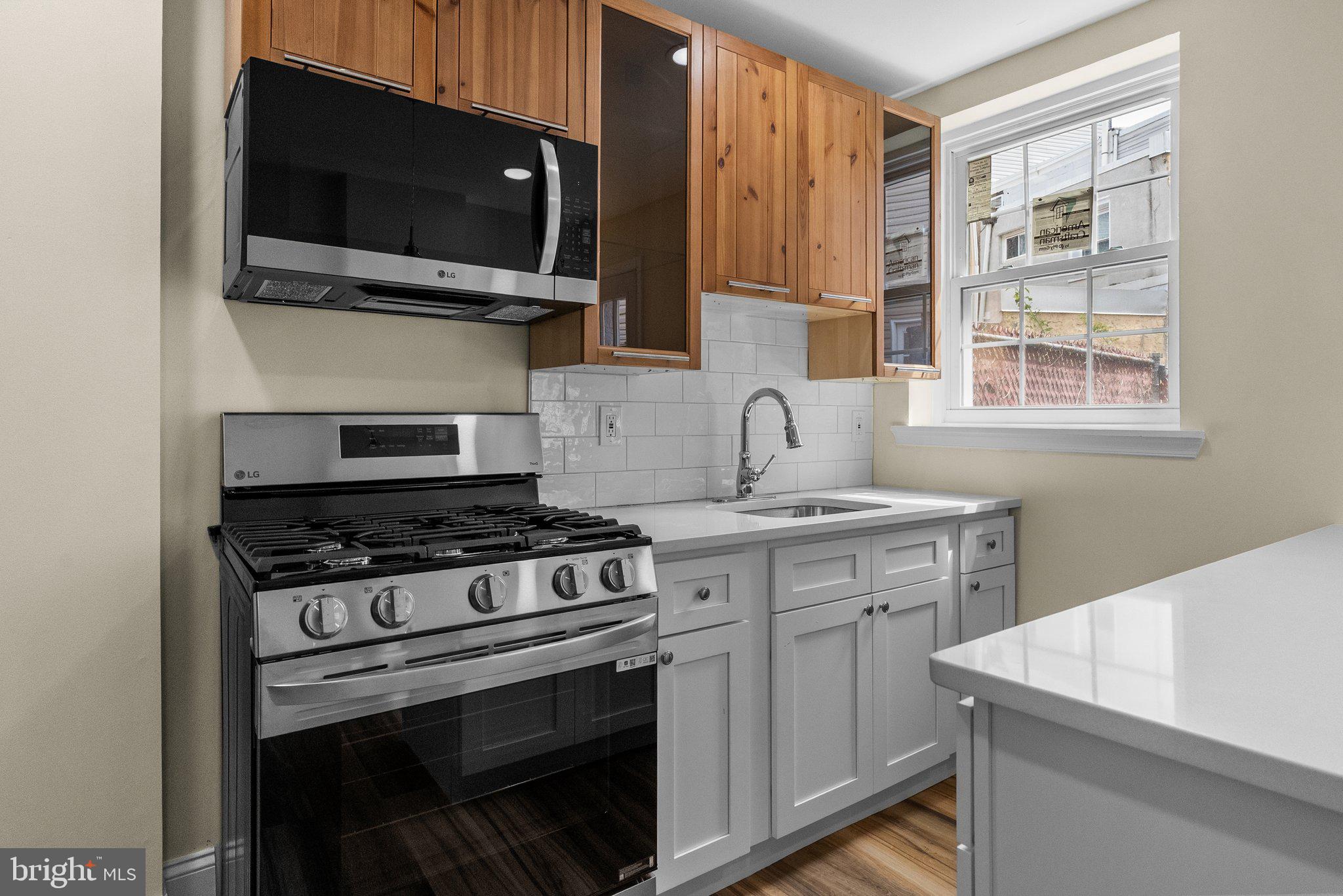 OLDE KENSINGTON - Residential