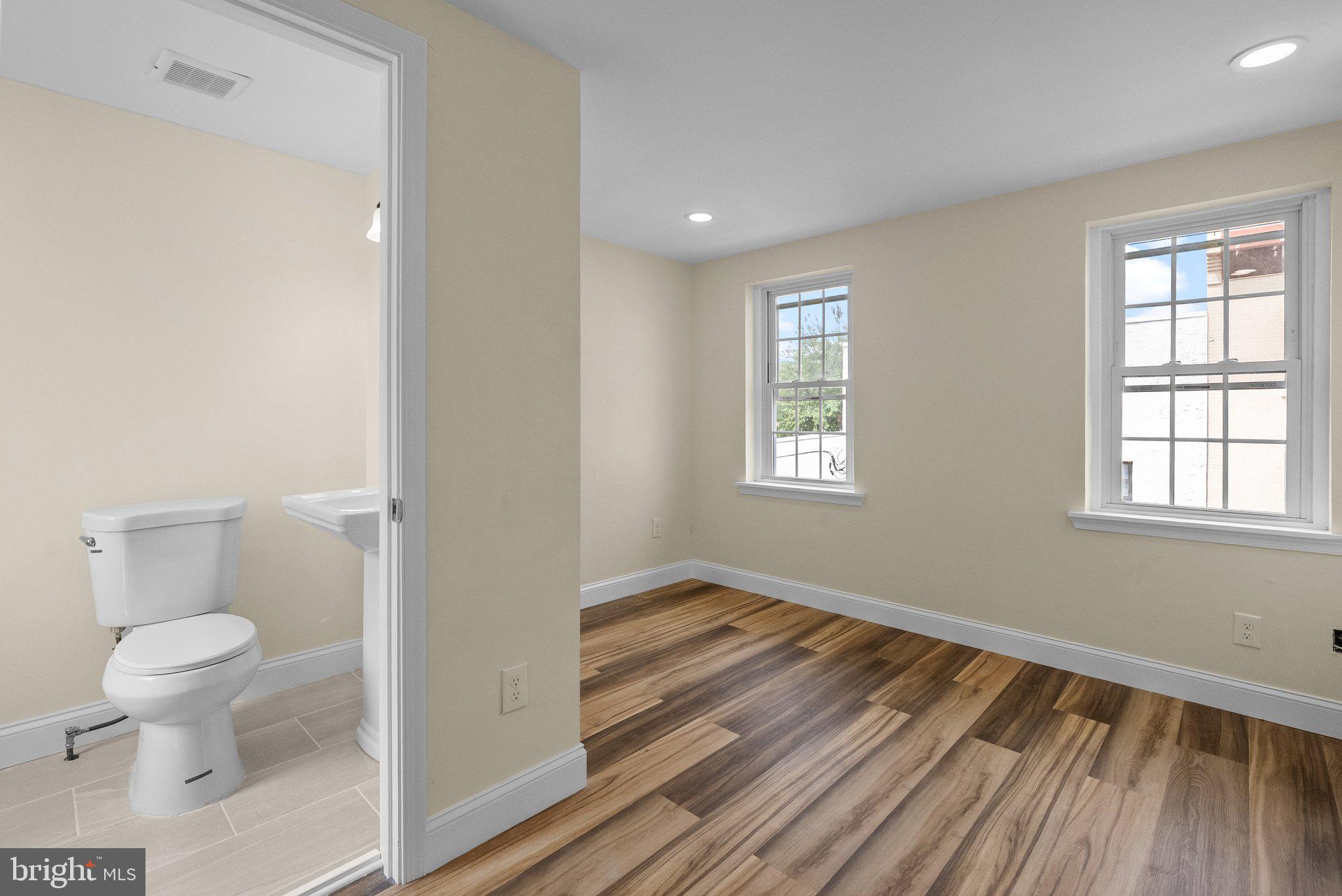 OLDE KENSINGTON - Residential