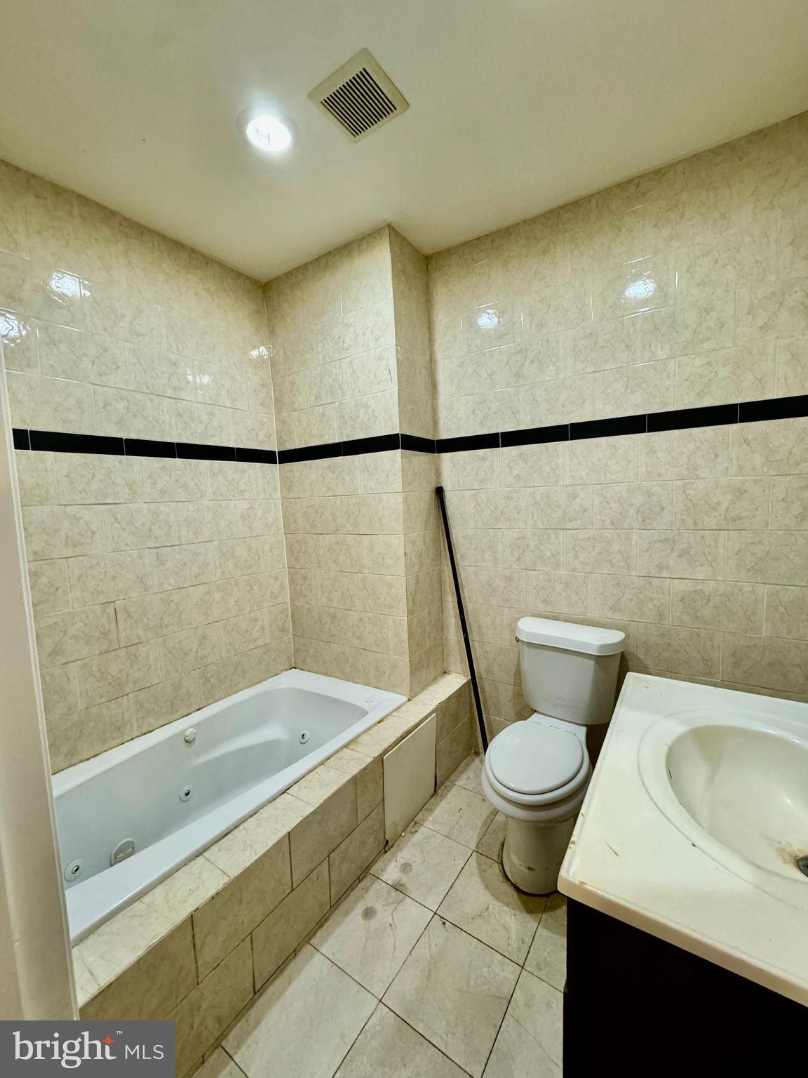 BREWERYTOWN - Residential Lease