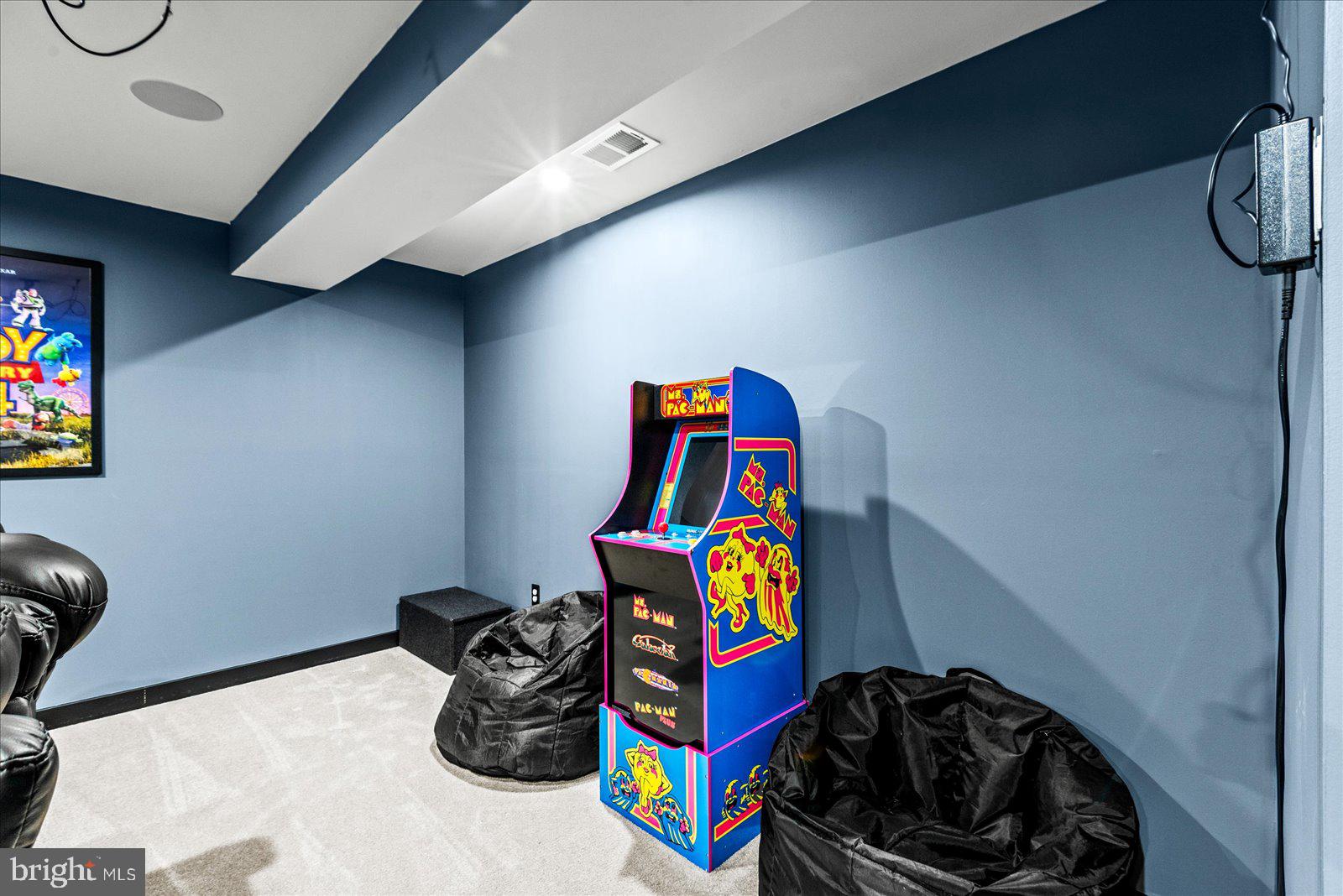 ONVILLE ESTATES - Residential