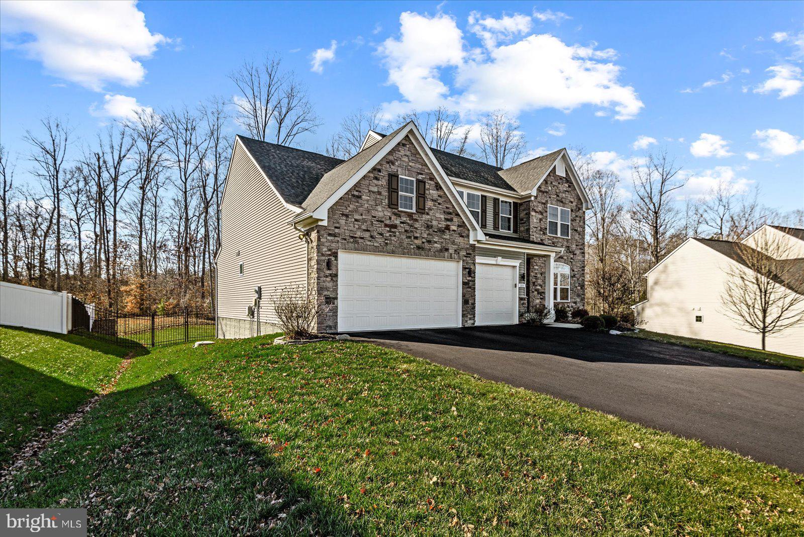 ONVILLE ESTATES - Residential