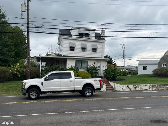 881 2ND STREET PIKE