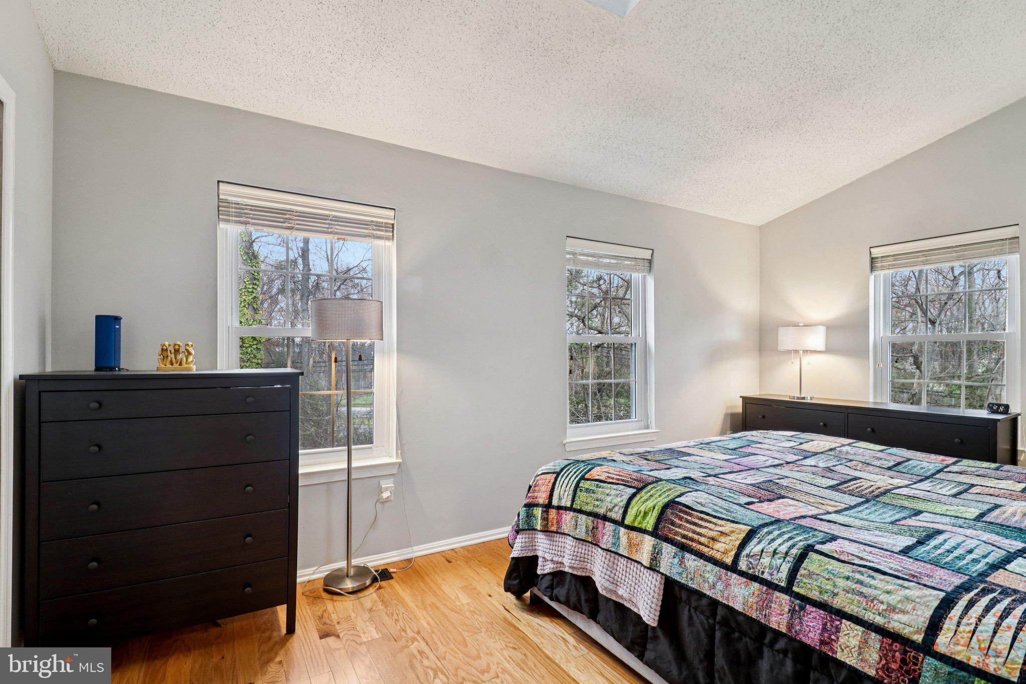 GREEN OAK TOWNES - Residential